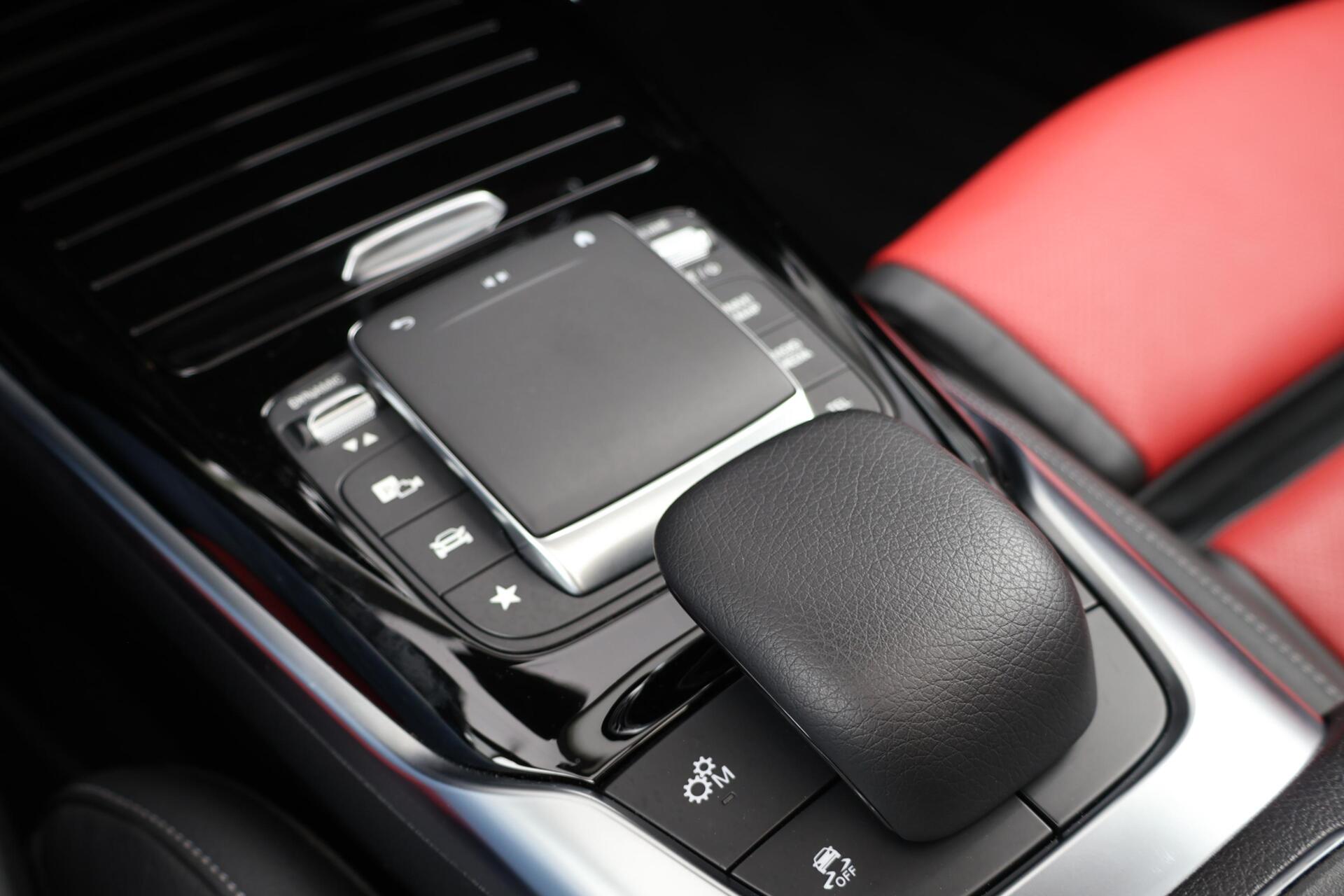 Foto van Mercedes-Benz AMG Cla 35