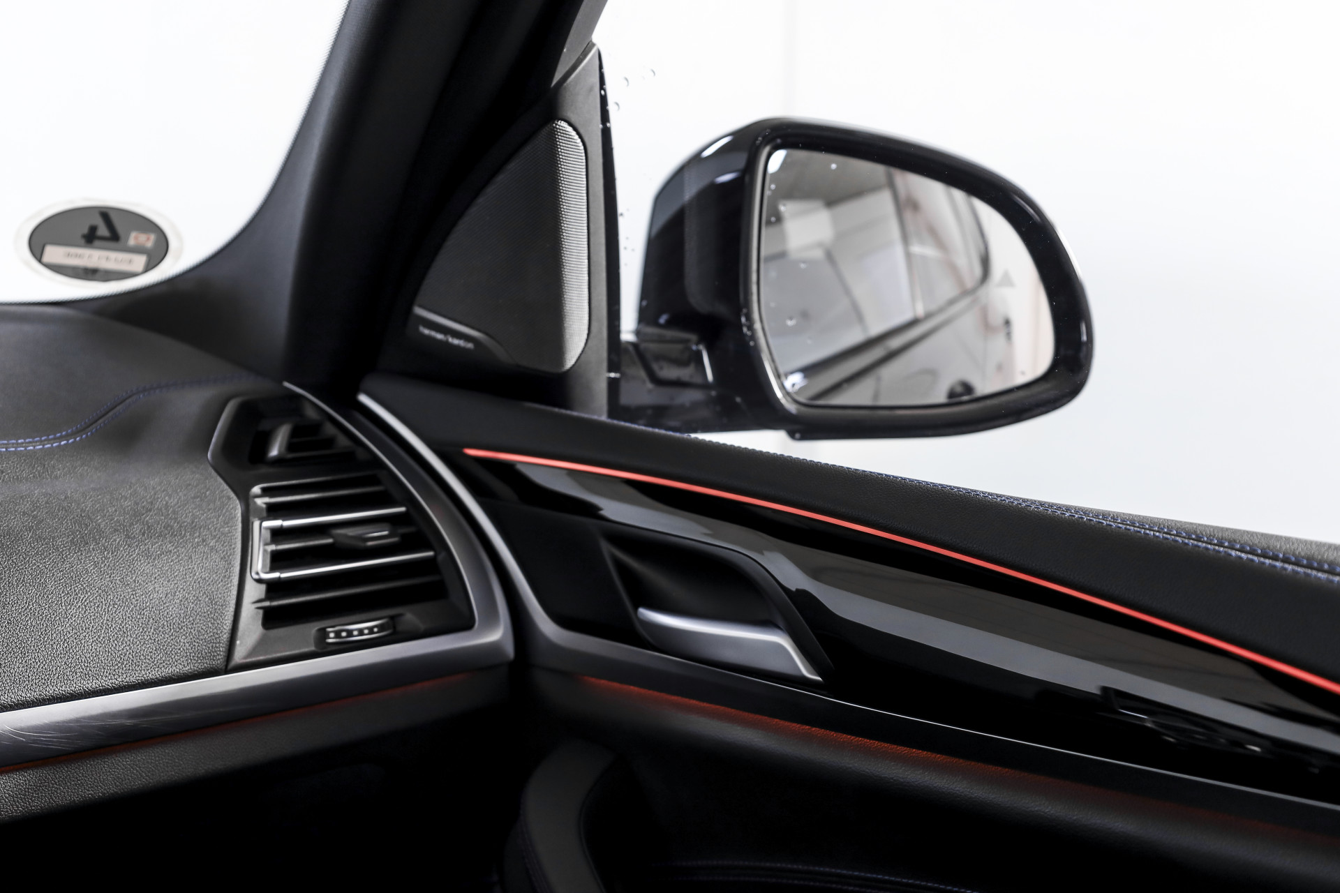 Foto van BMW Ix3