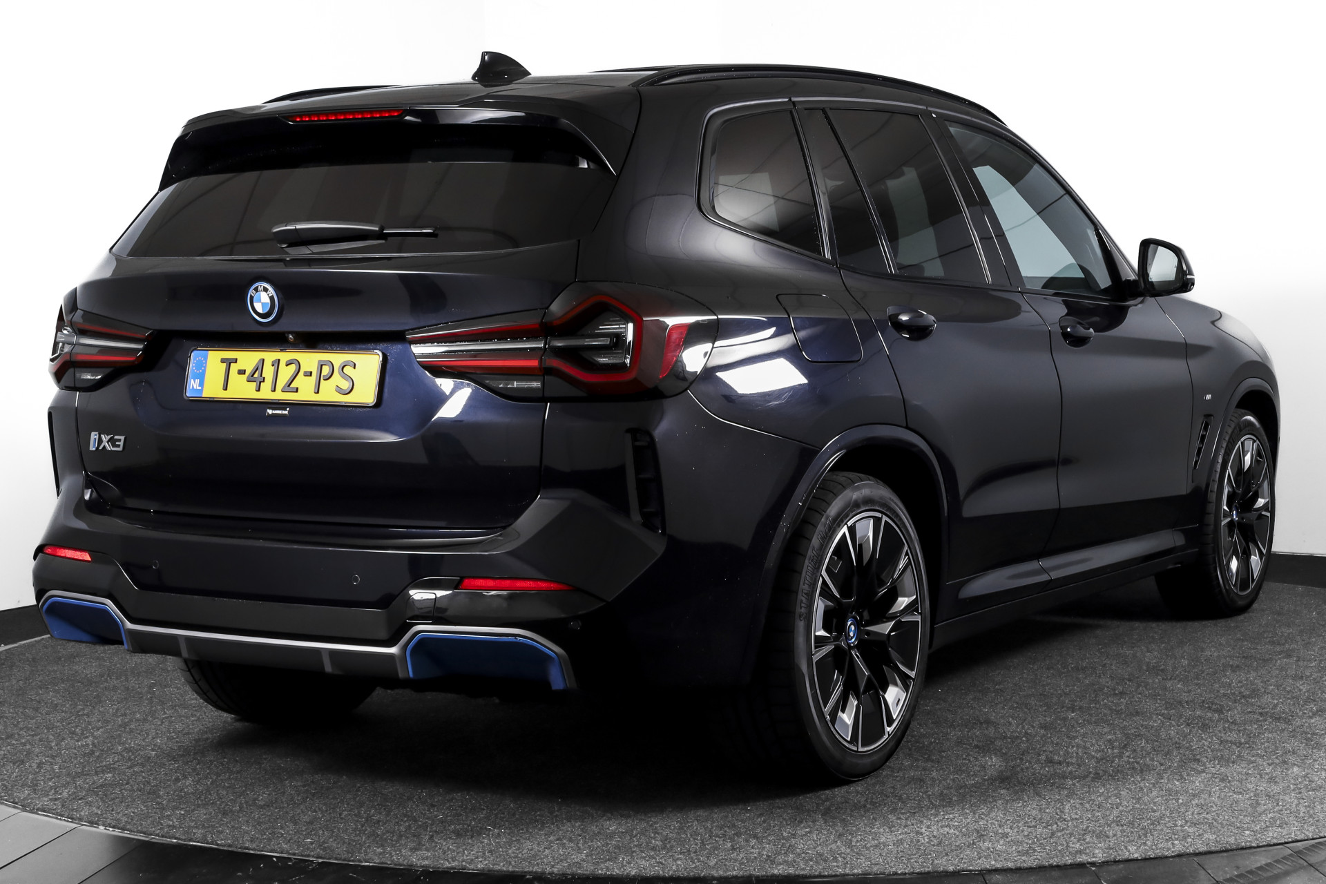 Foto van BMW Ix3