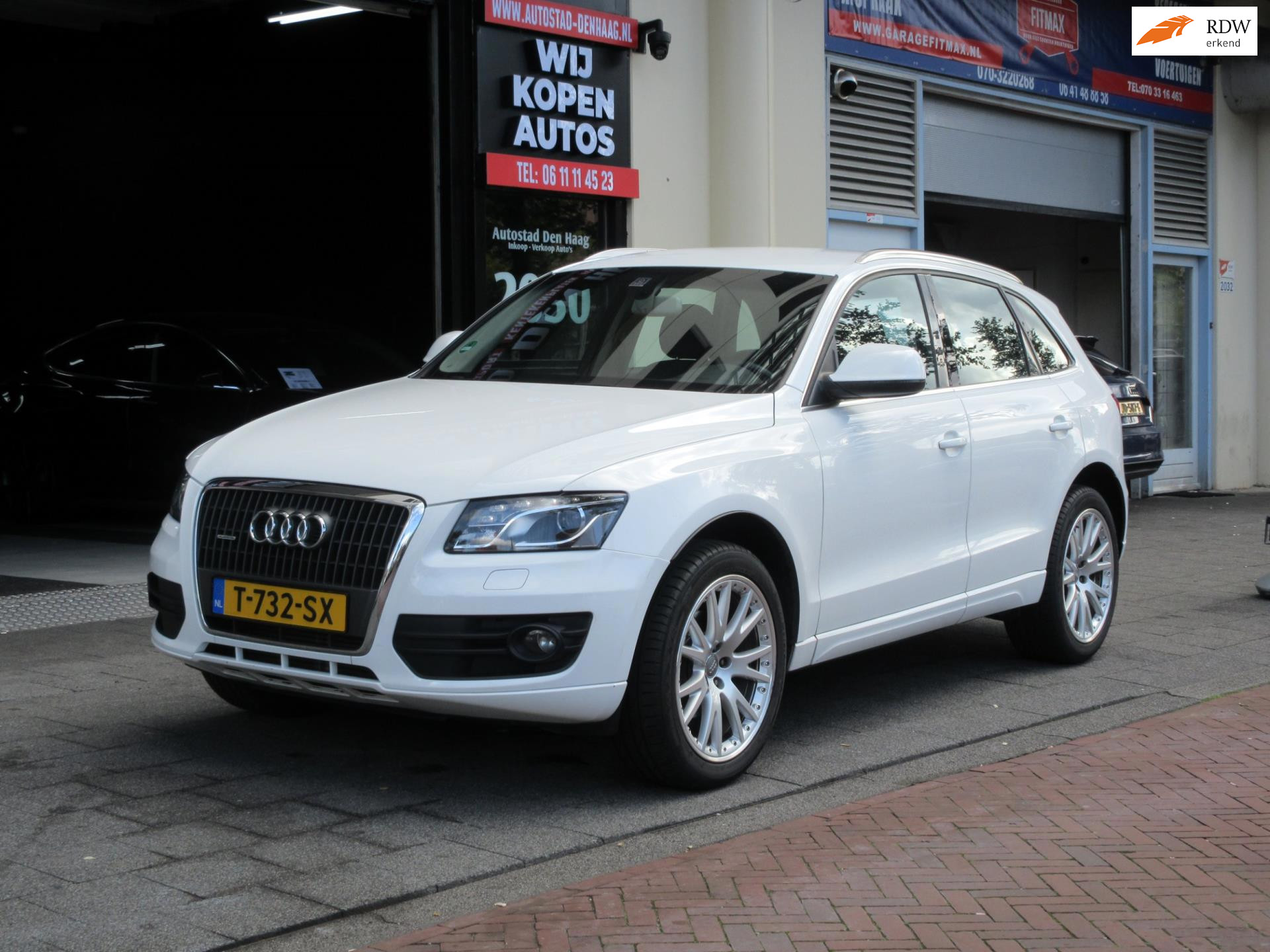 Audi Q5 2.0 TFSI quattro Navi Clima Stoelverwarming PDC 2011 - voorkant