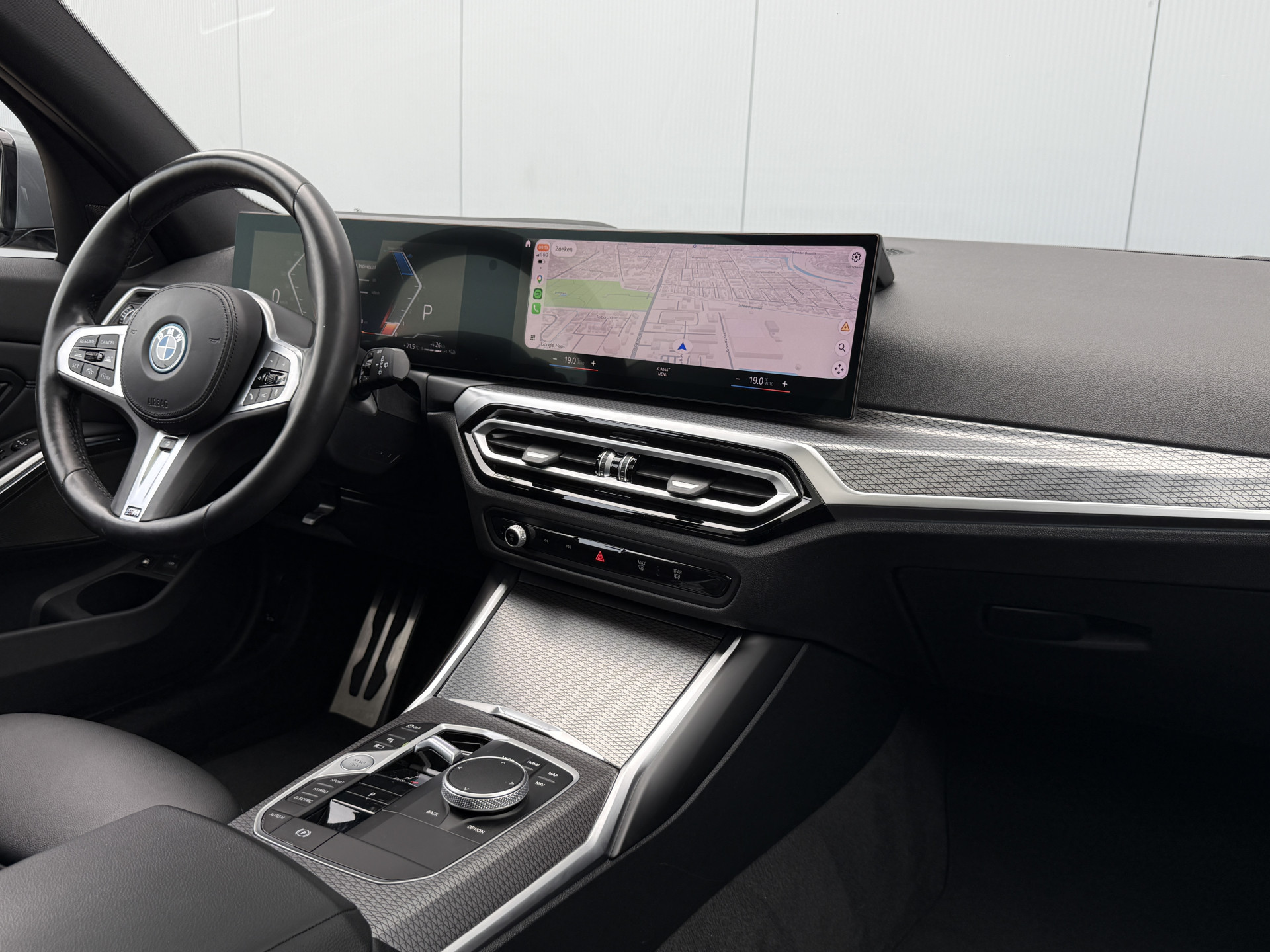 Foto van BMW 330e