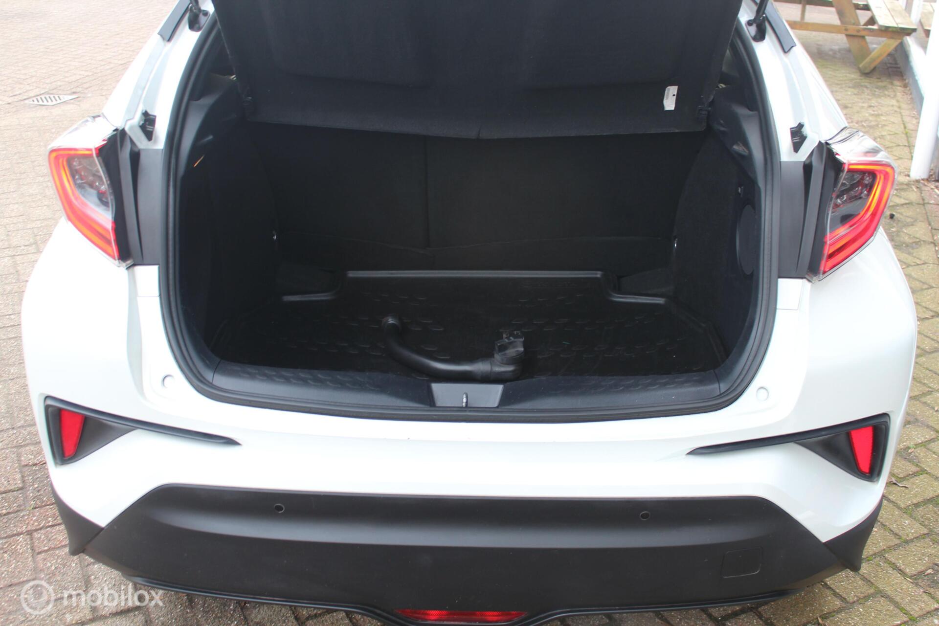 Foto van Toyota Toyota C-hr