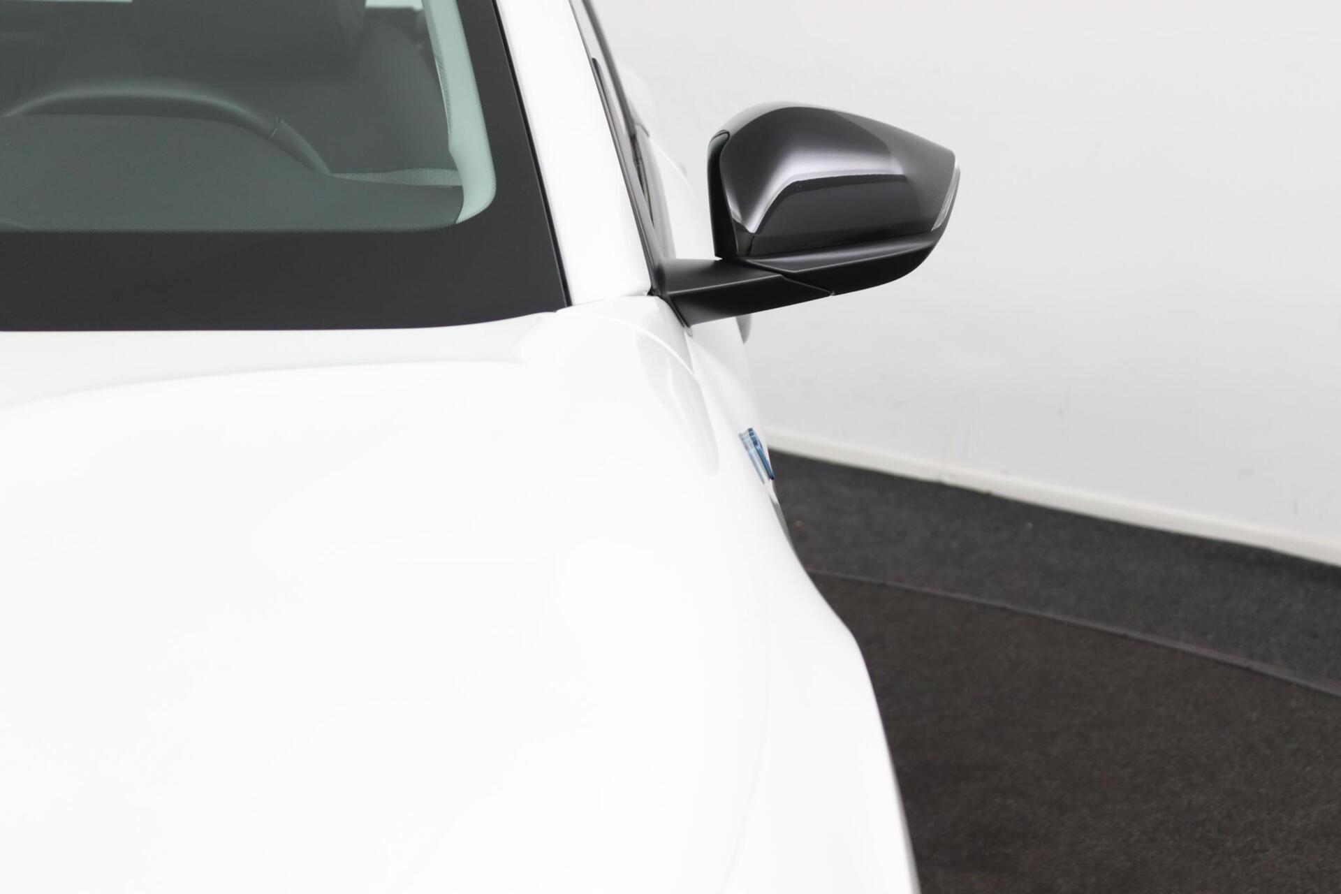 Foto van Citroen E-c4