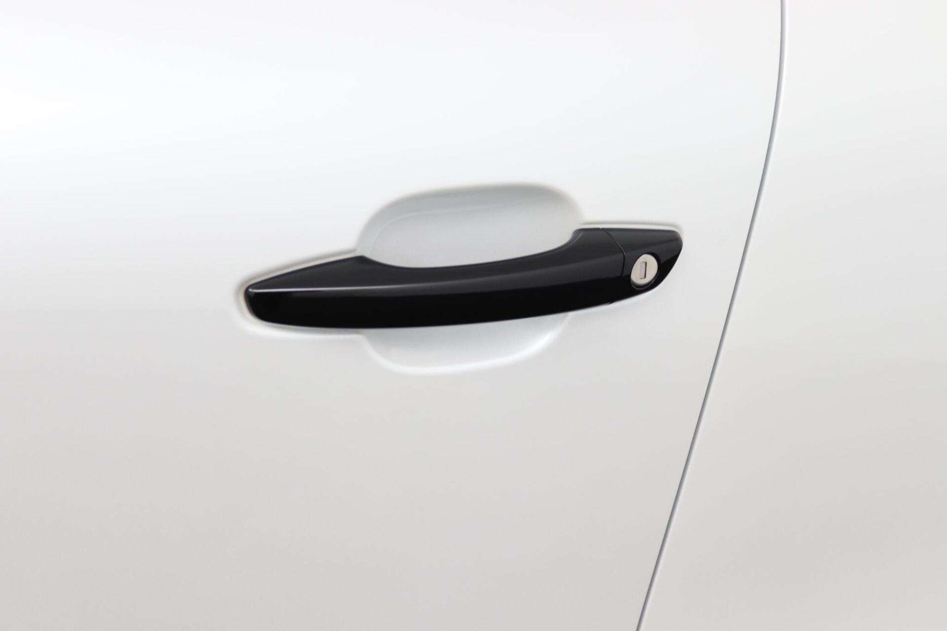 Foto van Citroen E-c4