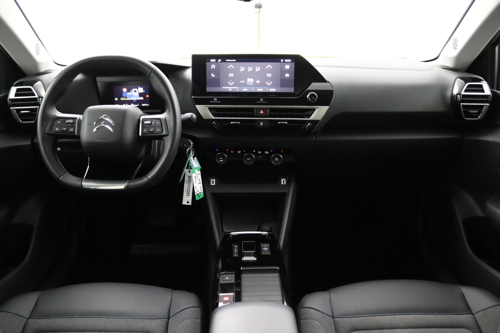 Foto van Citroen E-c4