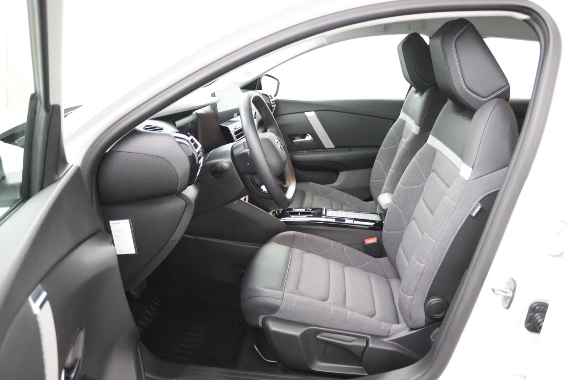 Foto van Citroen E-c4