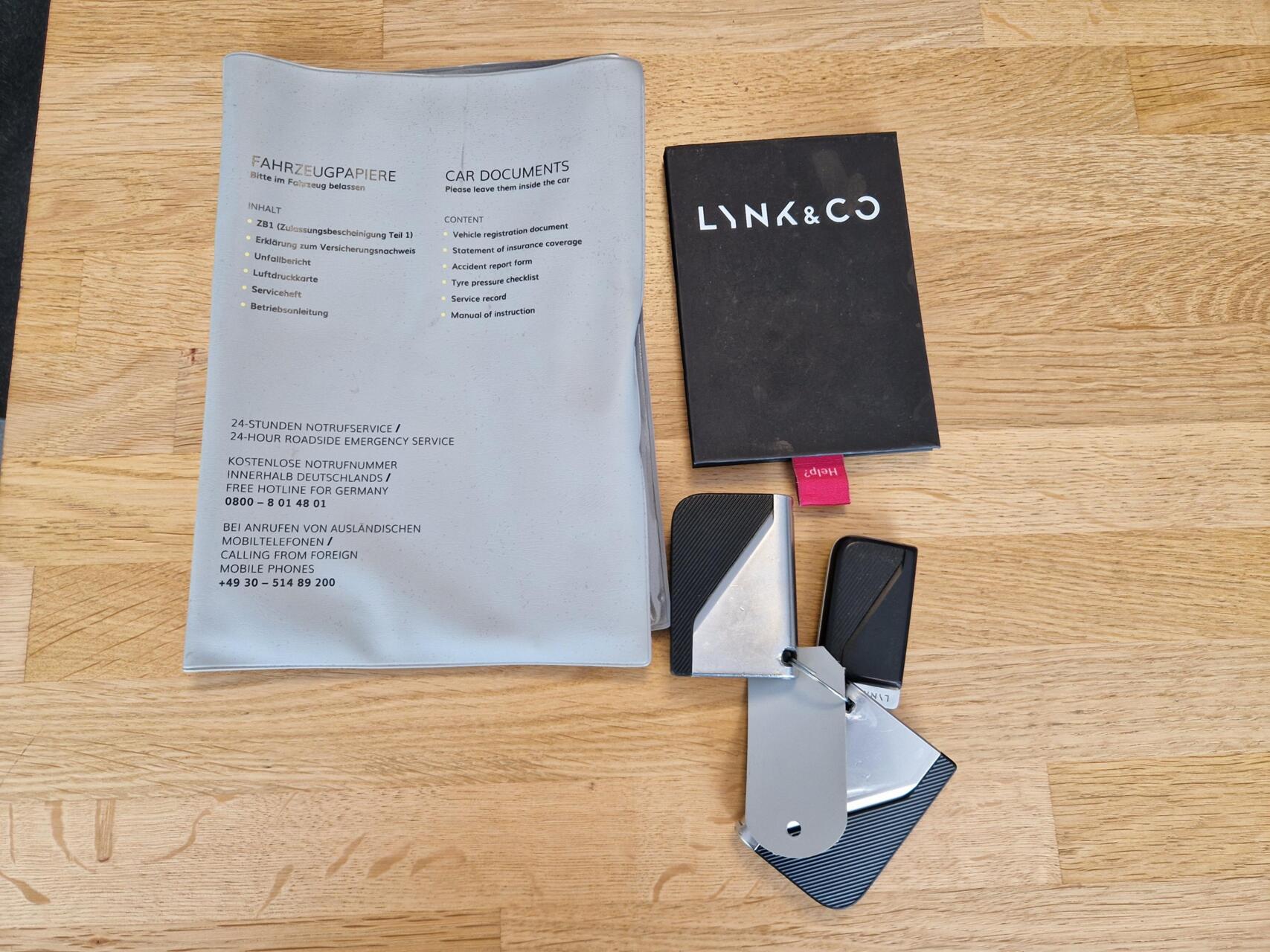 Foto van Lynk&co LYNK & Co 01