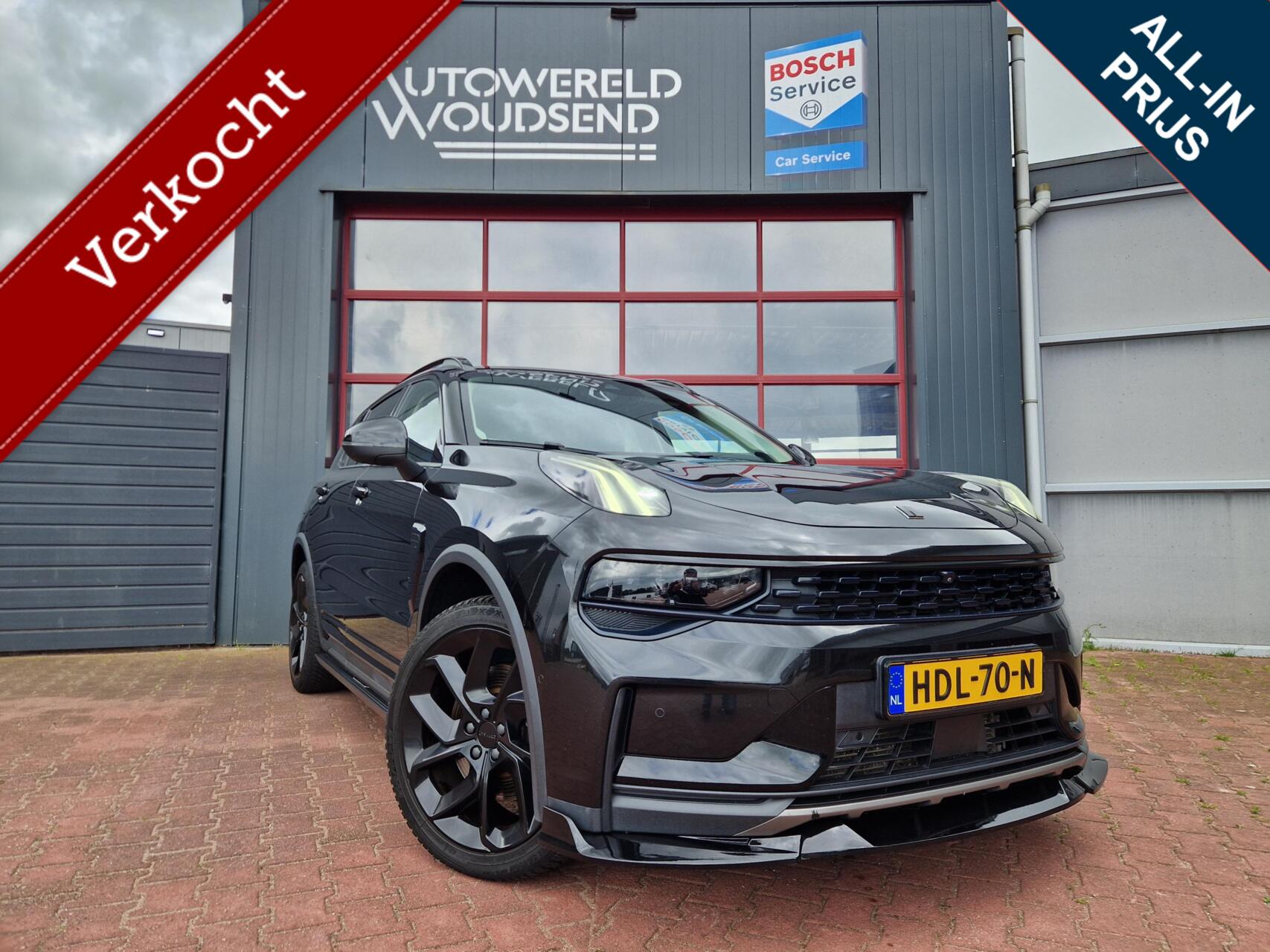 Lynk&co LYNK & Co 01 1.5 ALL BLACK! 12MND BOVAG GAR|NAVI|360° CAMERA|PANO|ACC|20" LMV 2022 - voorkant