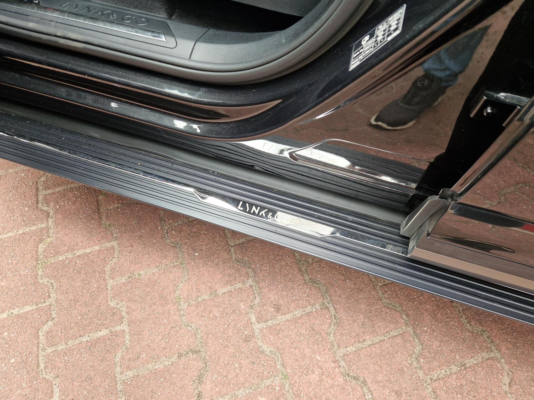 Foto van Lynk&co LYNK & Co 01