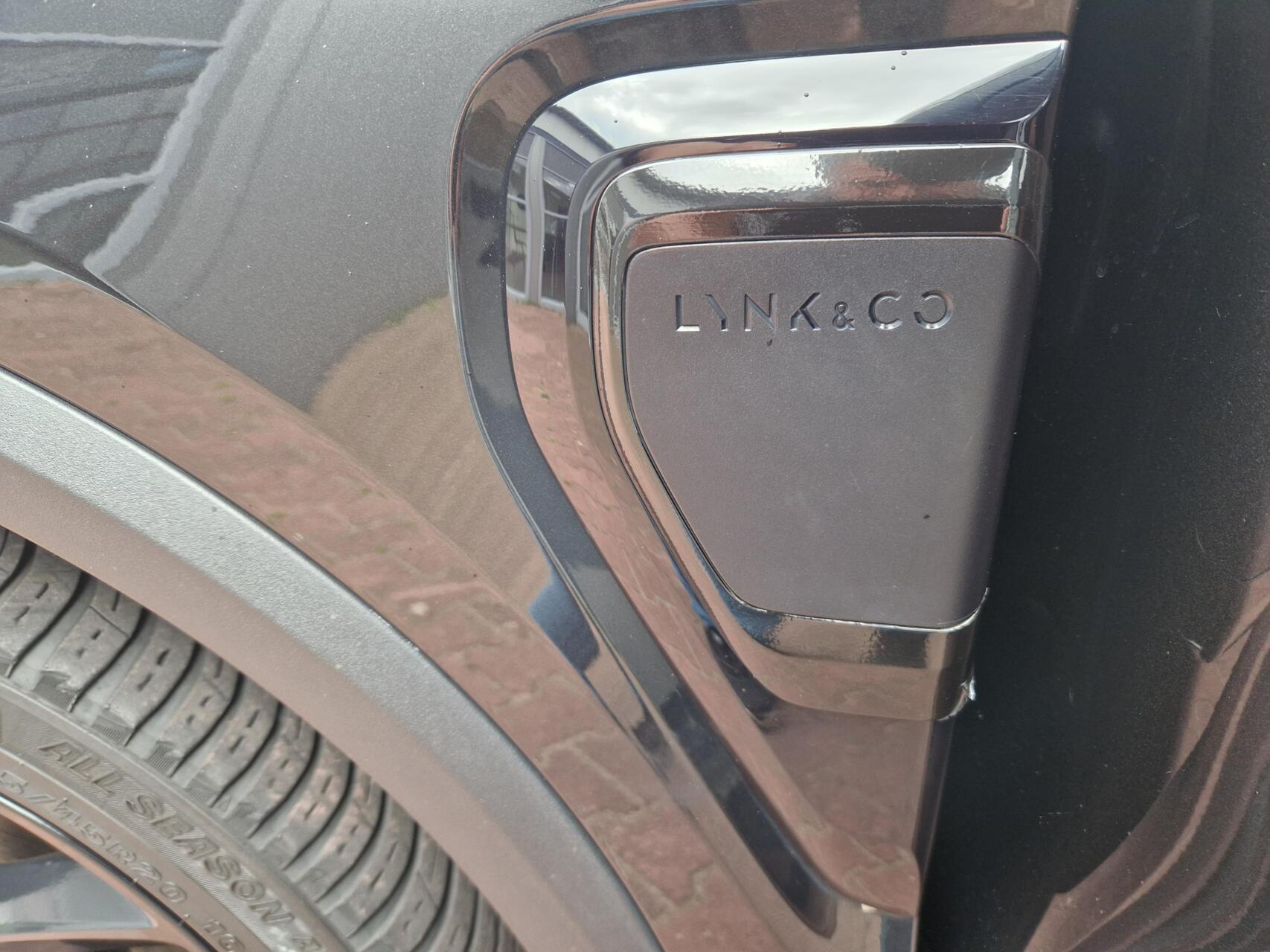 Foto van Lynk&co LYNK & Co 01