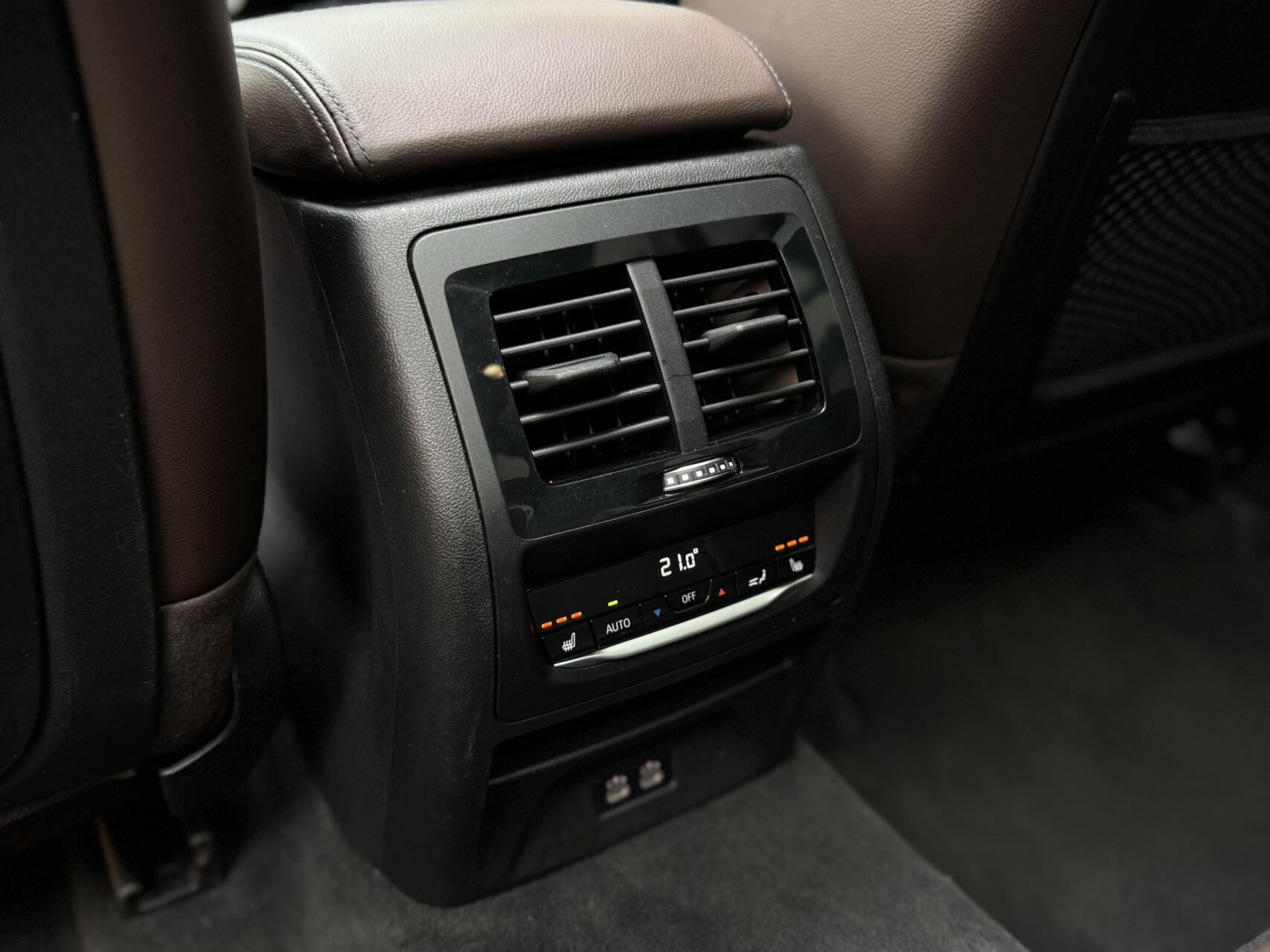 Foto van BMW X3 Xdrive30e