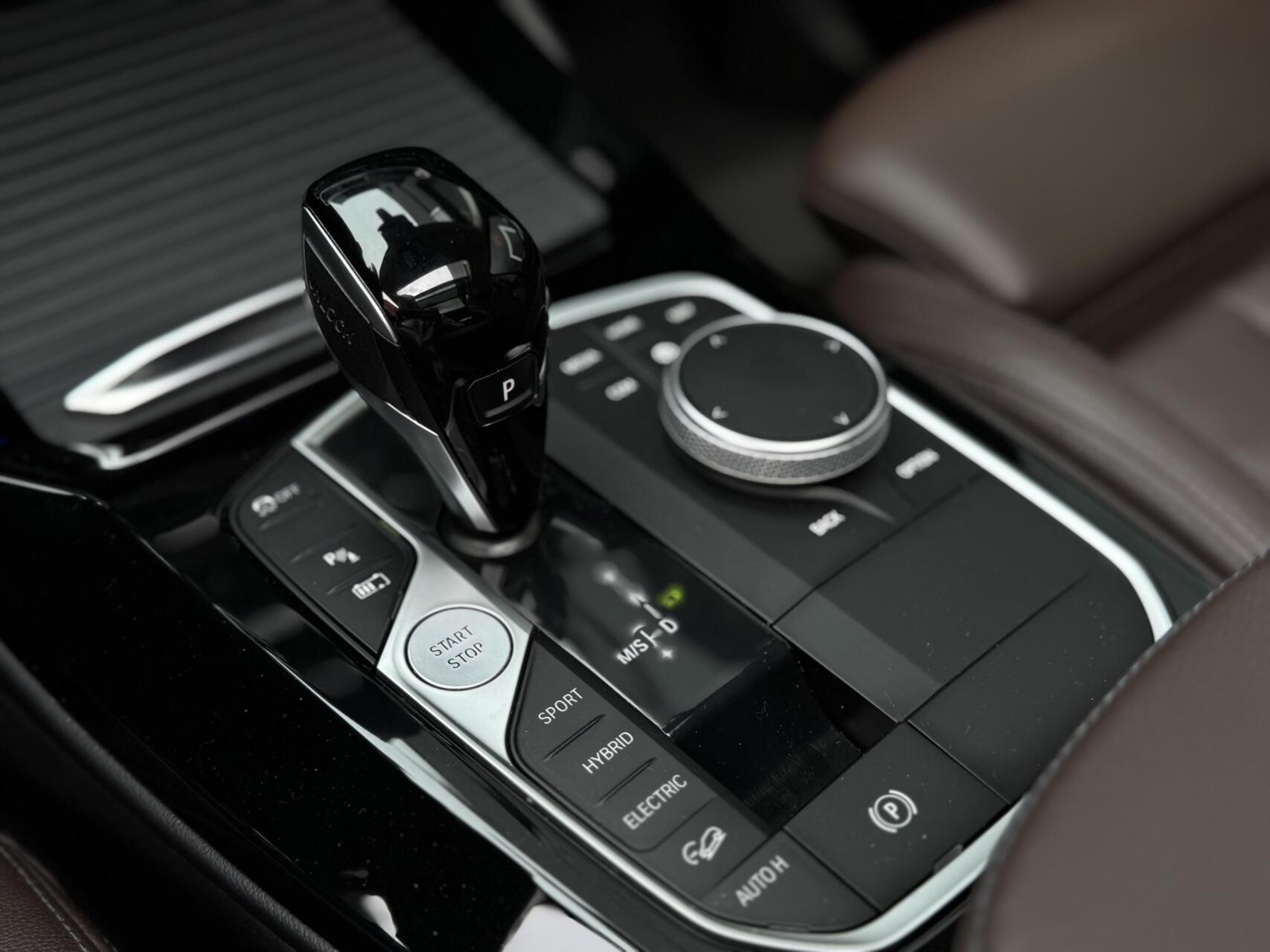 Foto van BMW X3 Xdrive30e