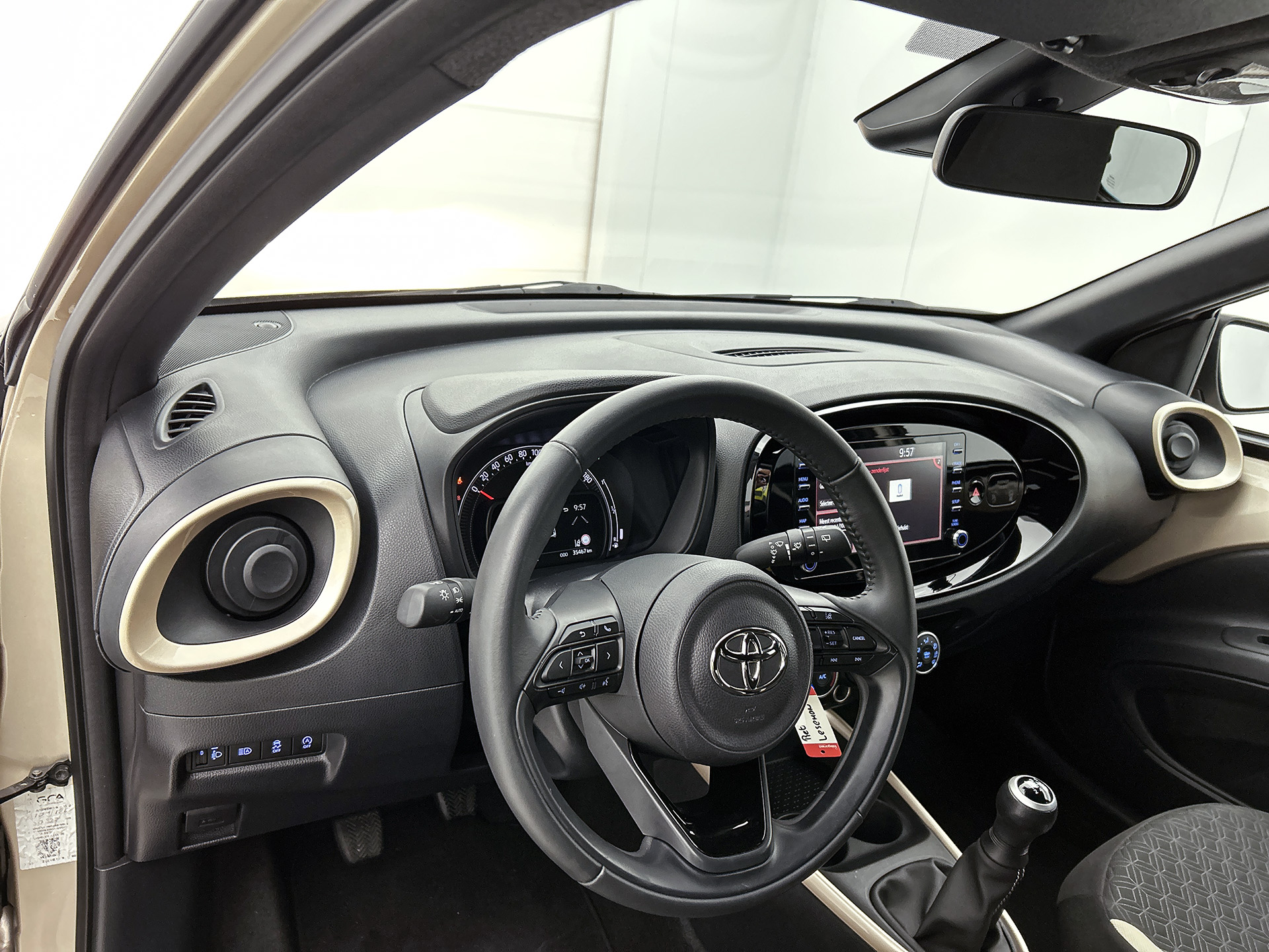 Foto van Toyota Toyota Aygo X