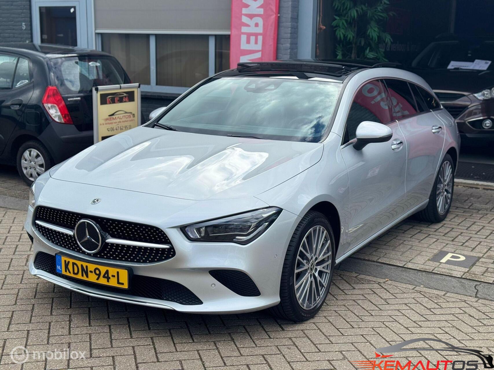 Mercedes-Benz Cla 250 E 250 e Luxury Line 2023 - voorkant
