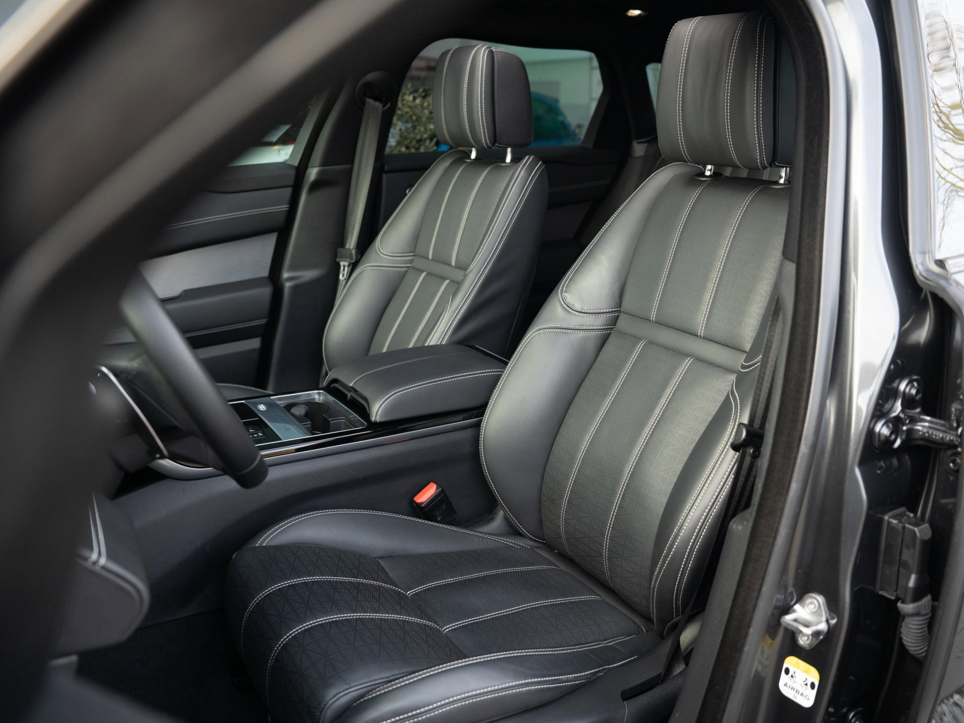 Foto van Land Rover Range Rover Velar