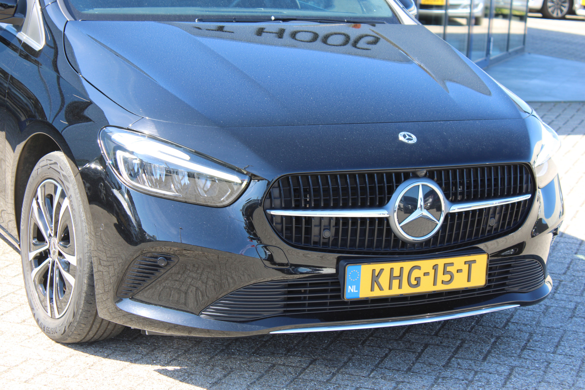Foto van Mercedes-Benz B 250 E