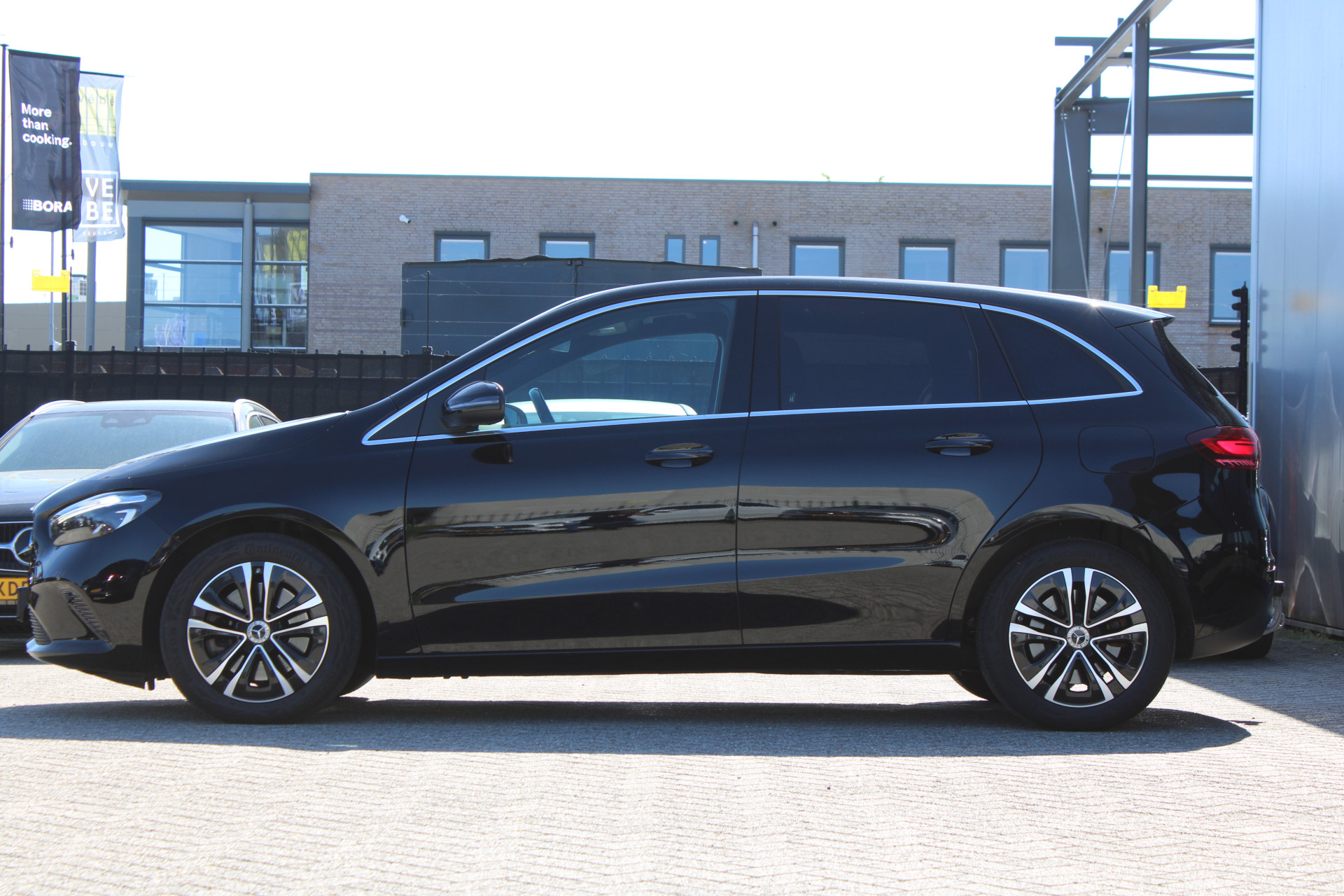 Foto van Mercedes-Benz B 250 E