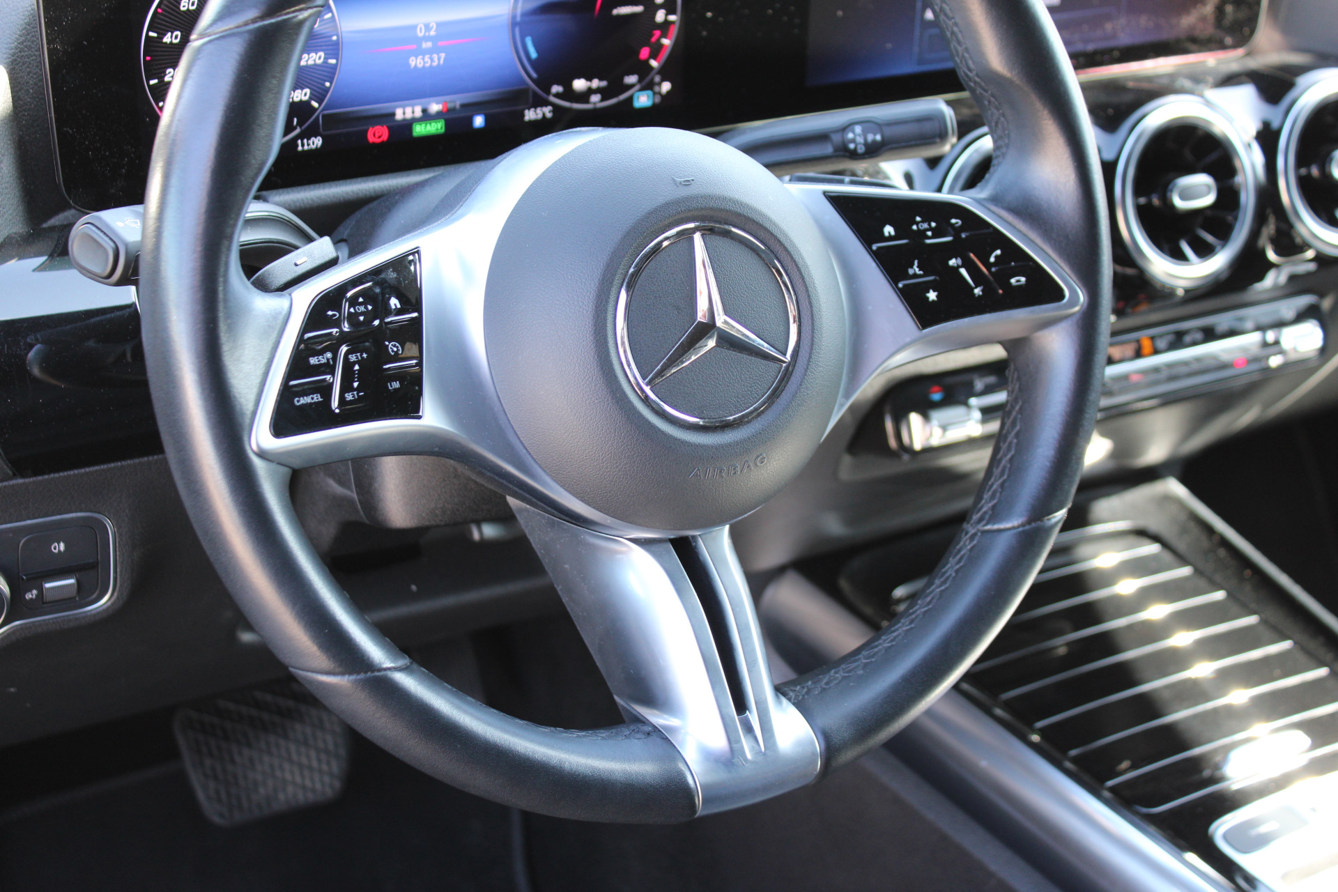Foto van Mercedes-Benz B 250 E