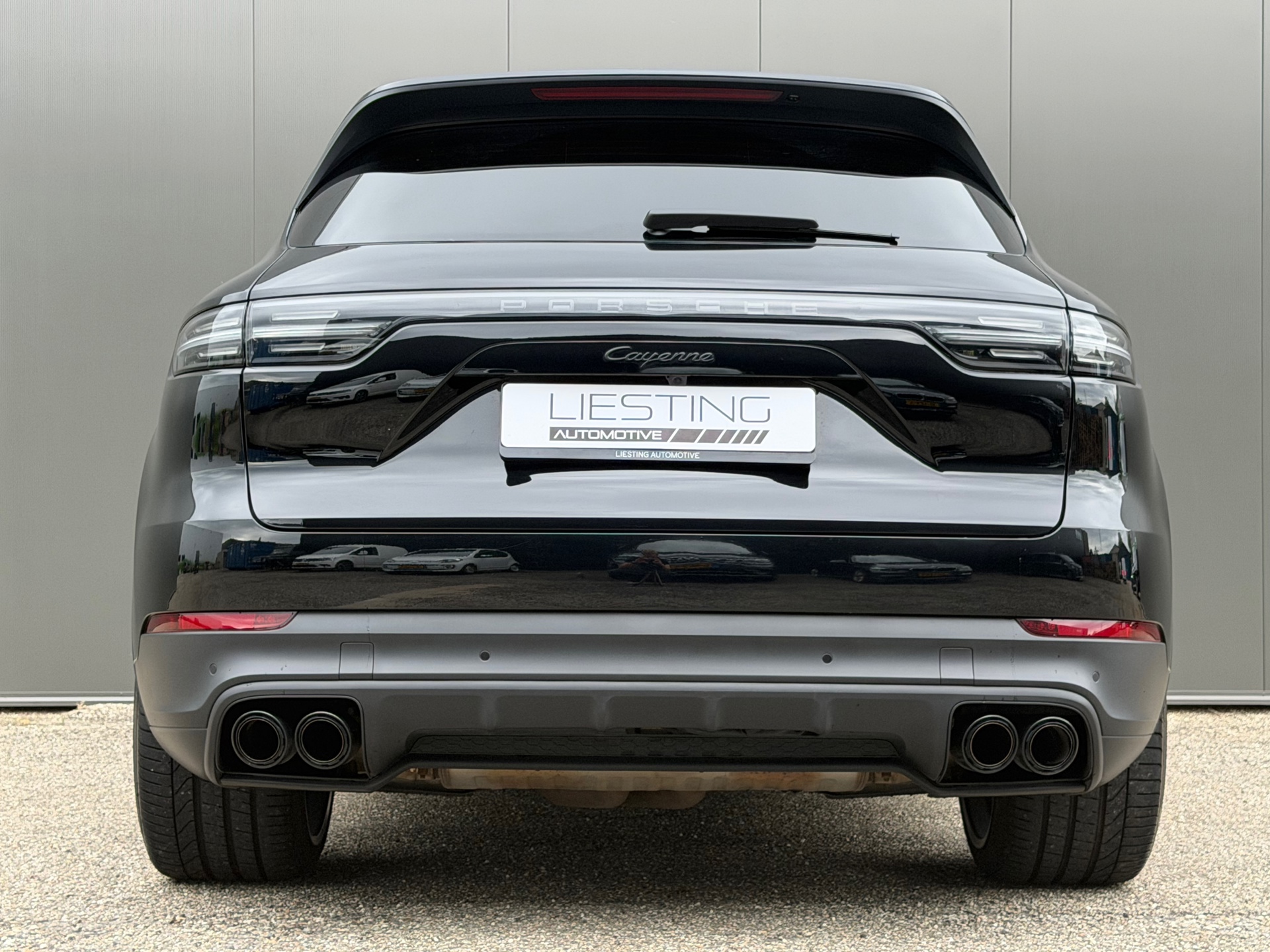 Foto van Porsche Cayenne E-hybrid