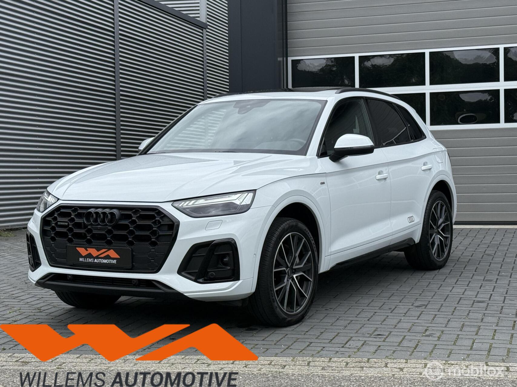 Audi Q5 55 TFSI E 55 TFSIe Quattro S Competition|ACC|Pano|Trekhaak|B&O 2023 - voorkant