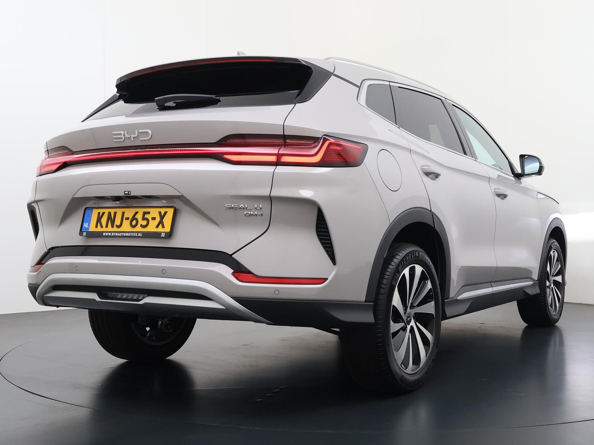 Foto van BYD BYD Seal U Dm-i