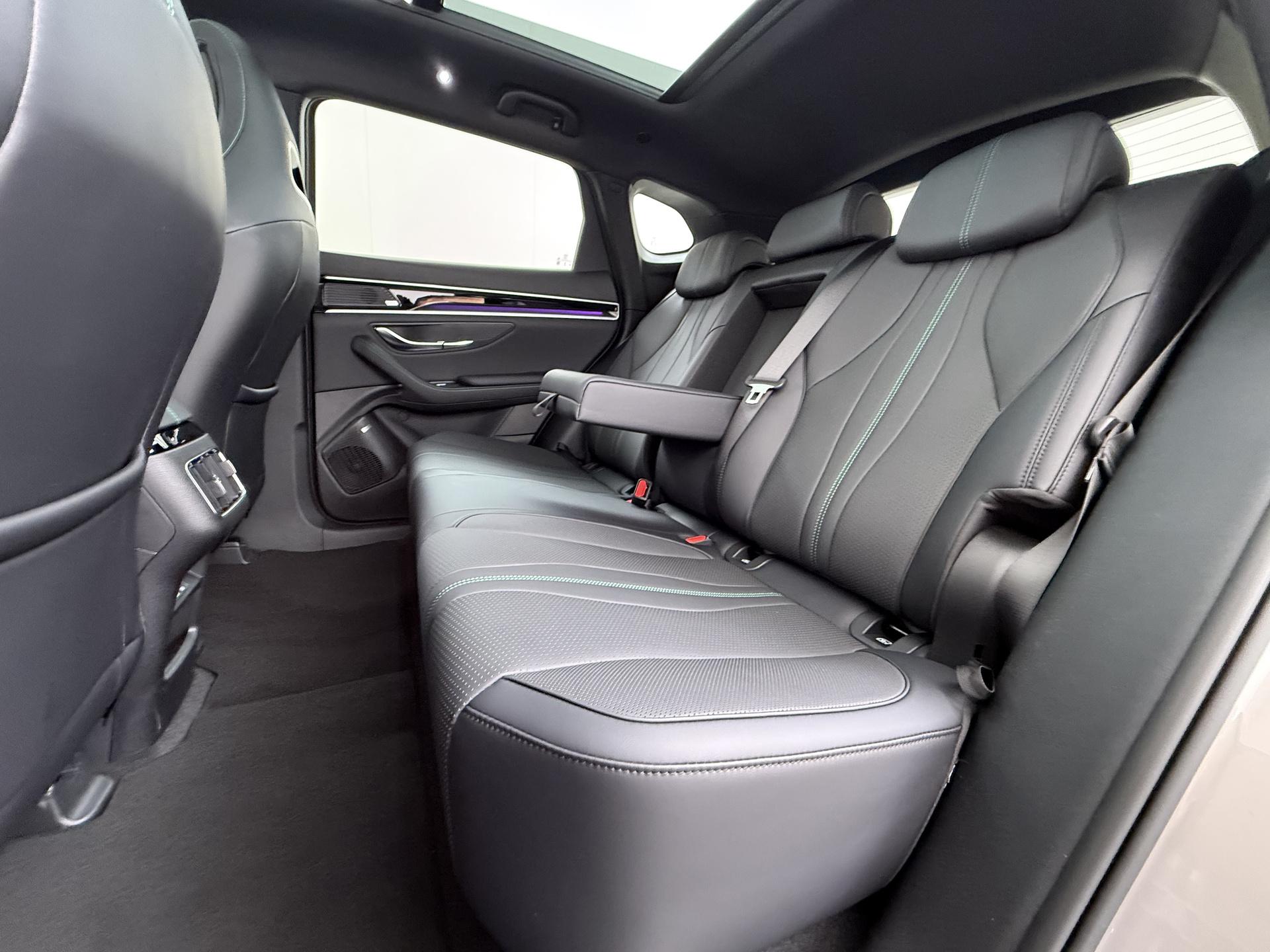Foto van BYD BYD Seal U Dm-i