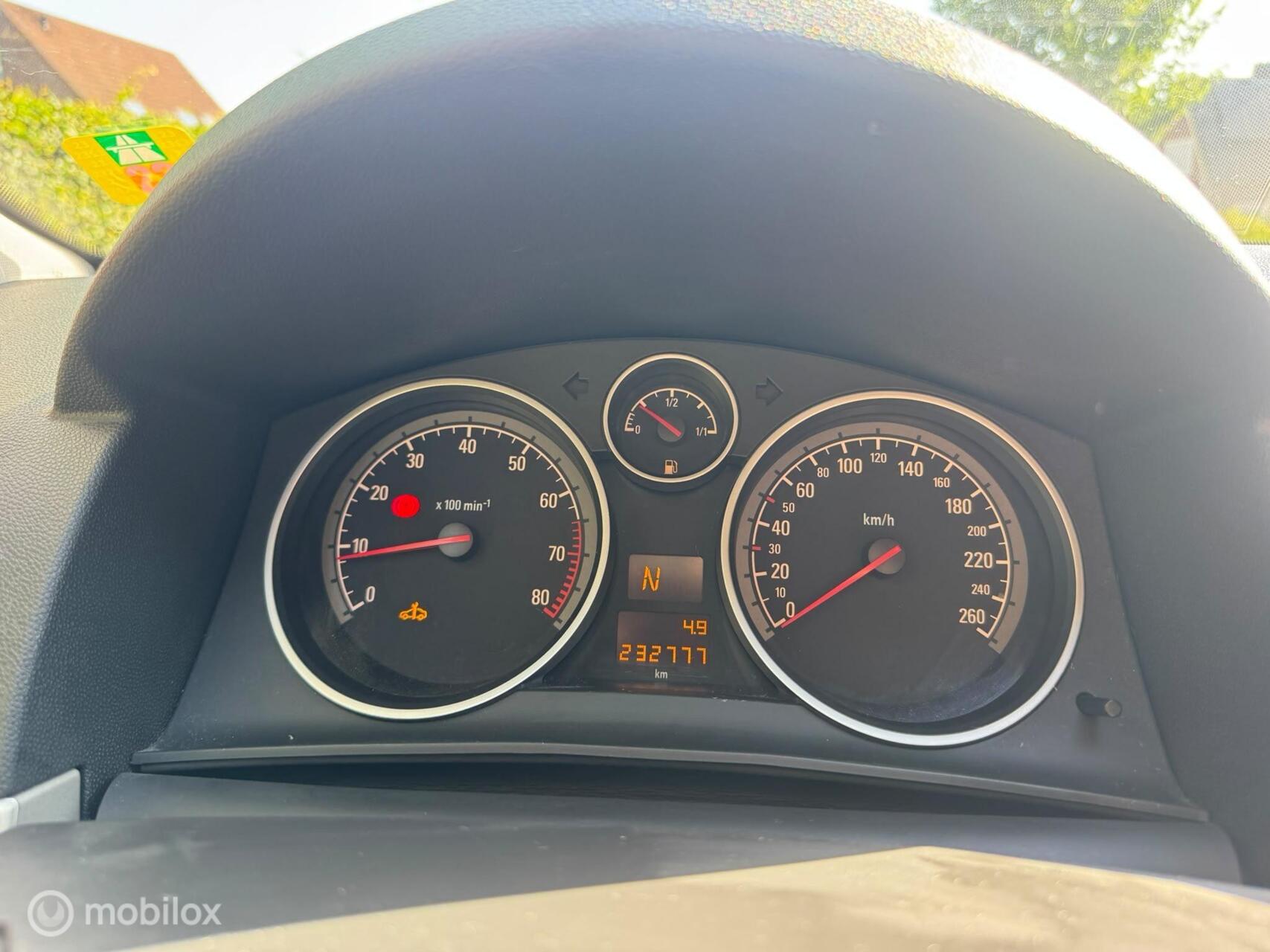 Foto van Opel Astra GTC