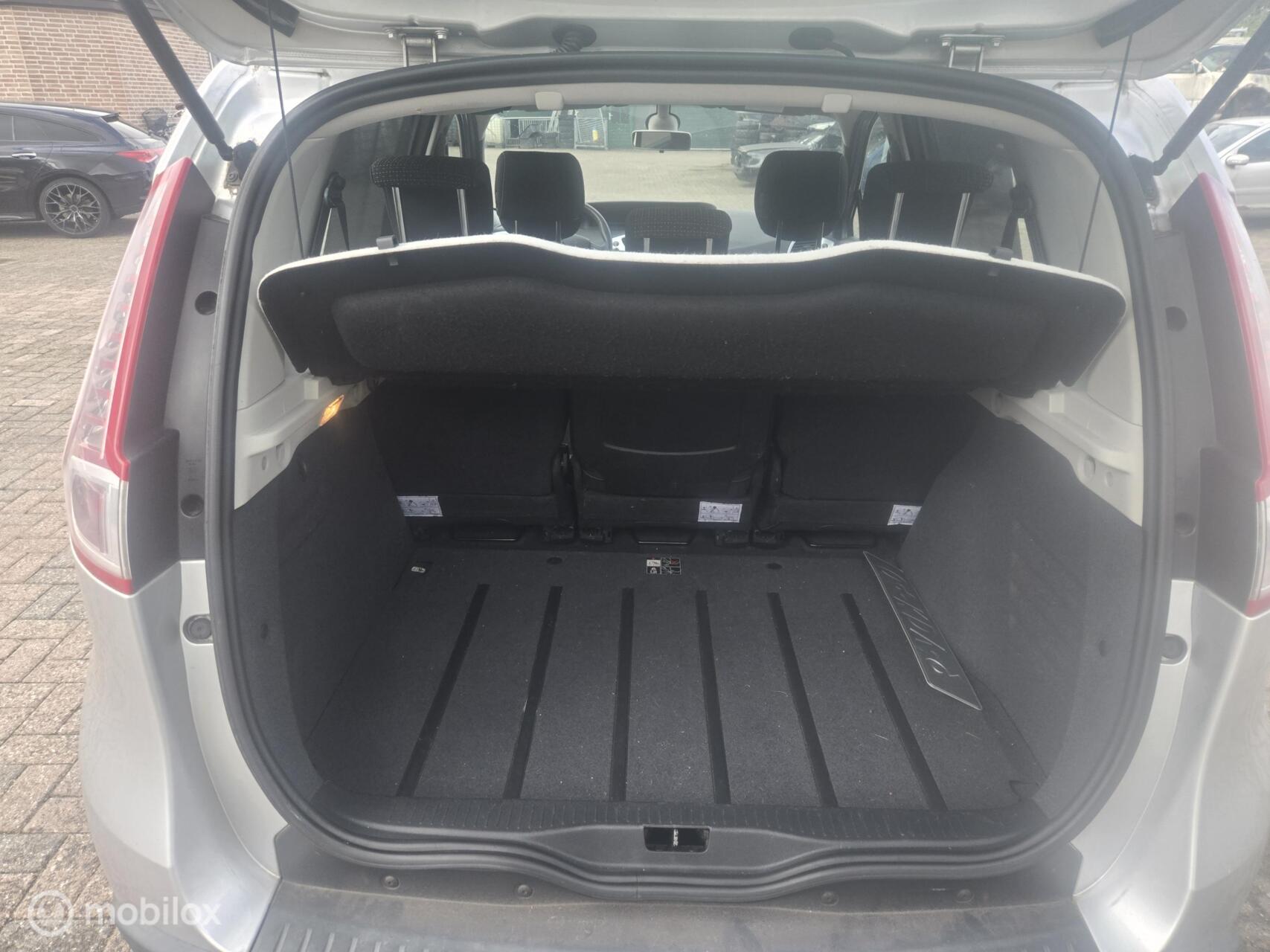 Foto van Renault Megane Scenic
