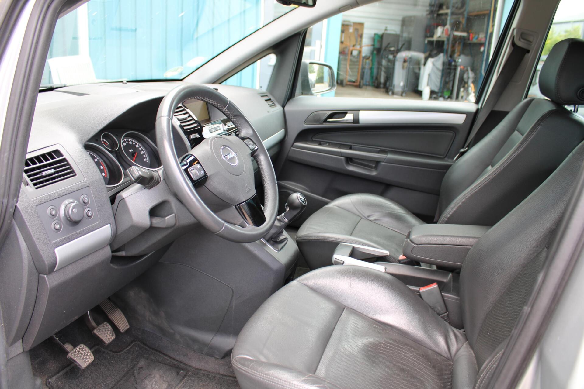 Foto van Opel Zafira