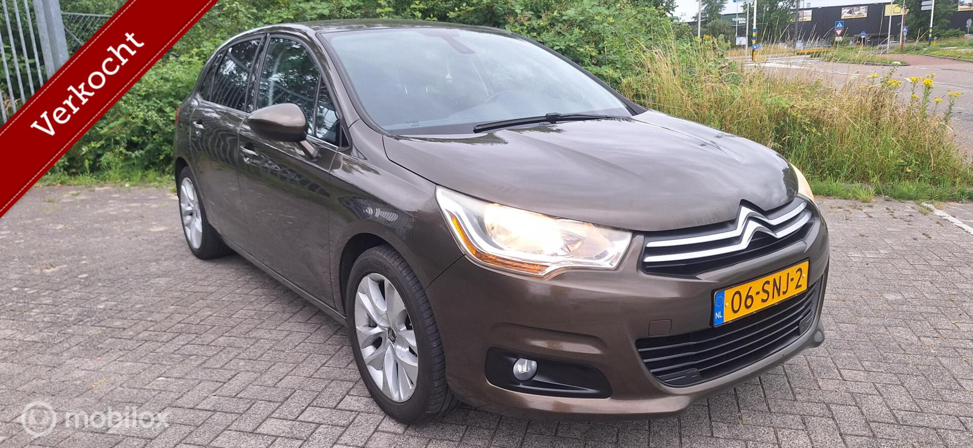 Citroen C4 1.6 THP Ligne Business EGS 2011 - voorkant