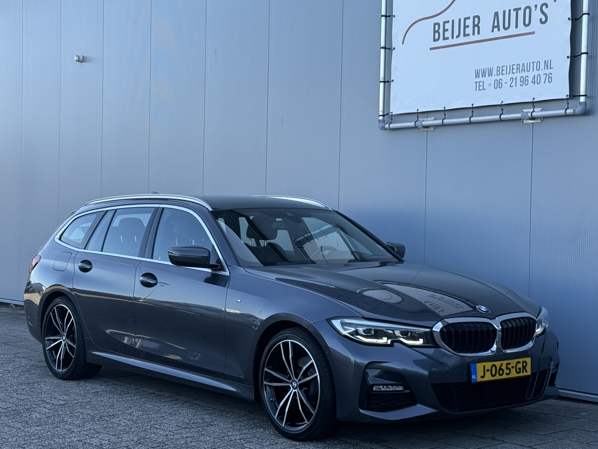 Foto van BMW 320i