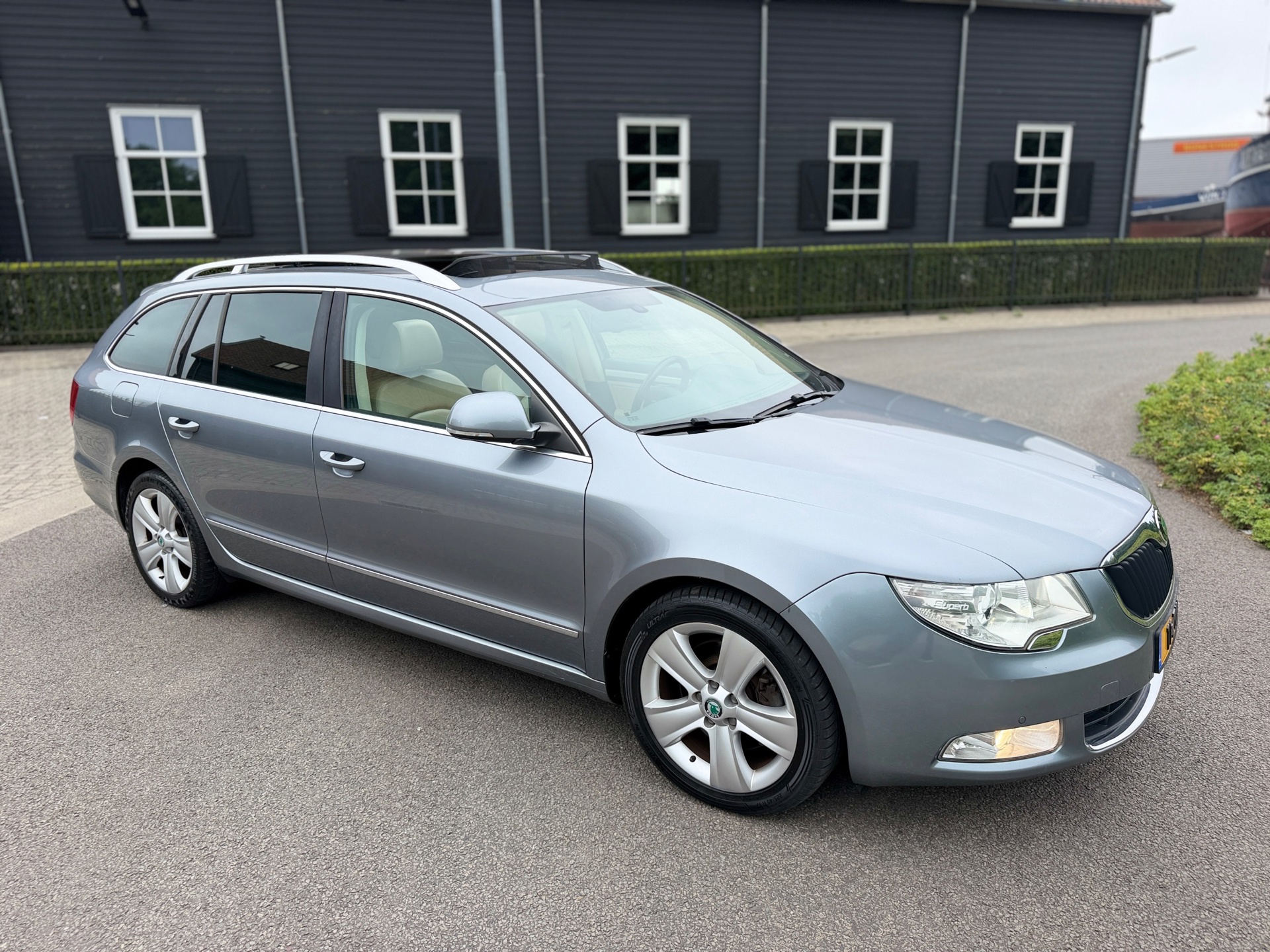 Foto van Skoda Superb