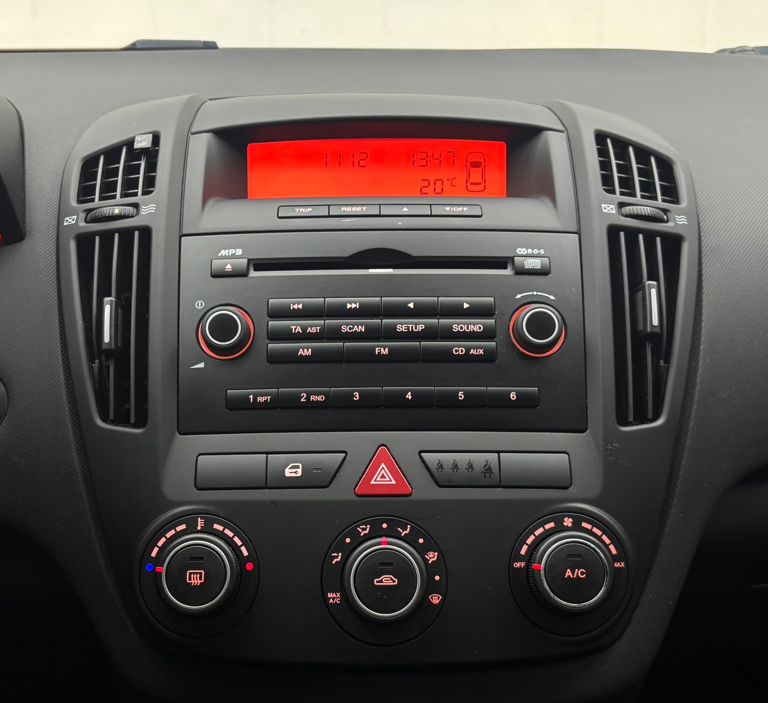 Foto van Kia Cee D