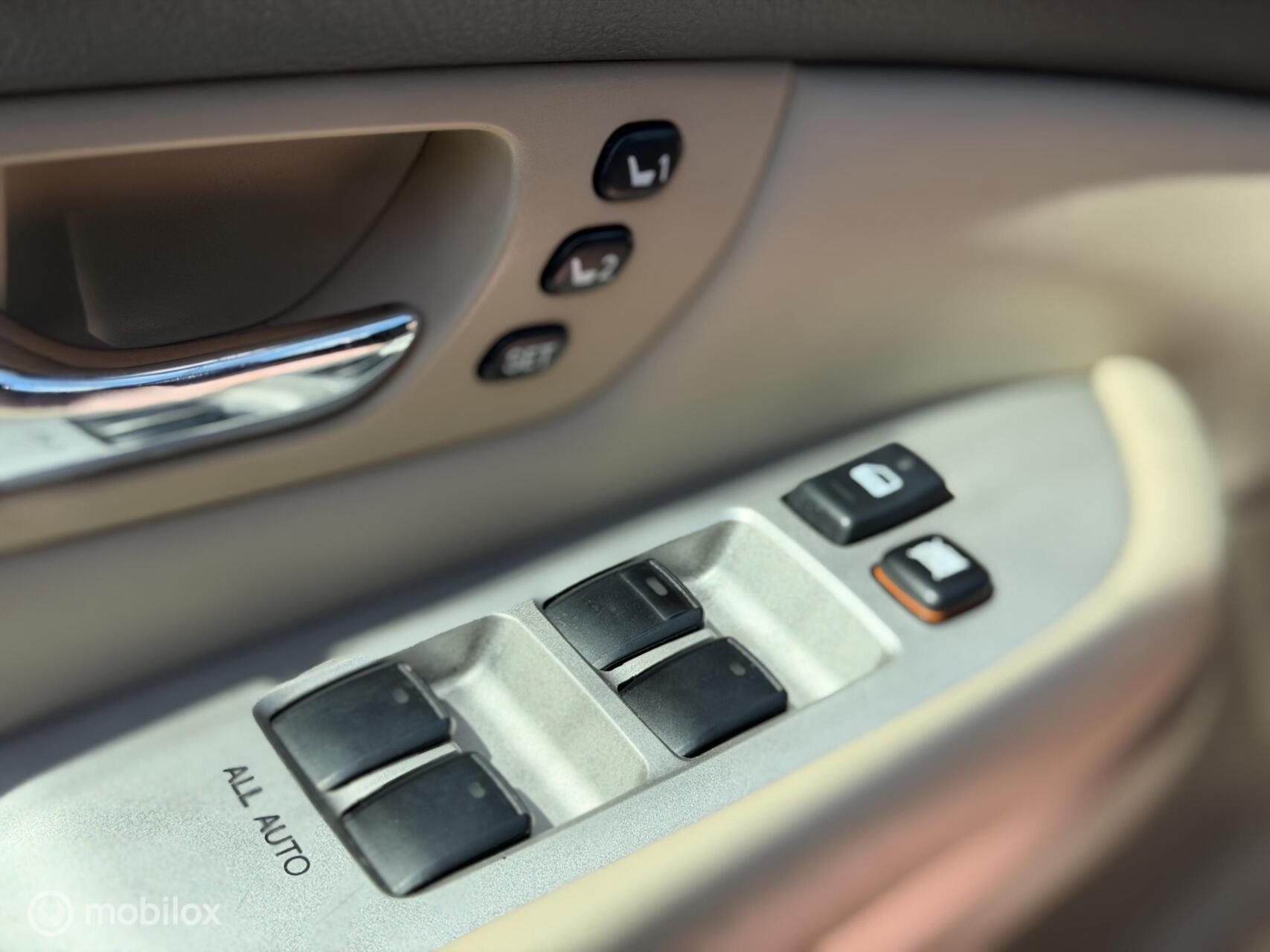 Foto van Lexus Lexus Rx400h