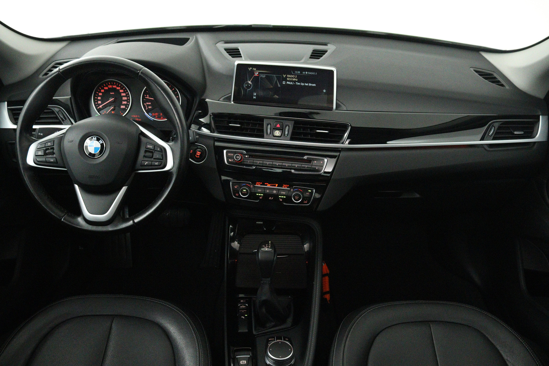 Foto van BMW X1 Sdrive20i