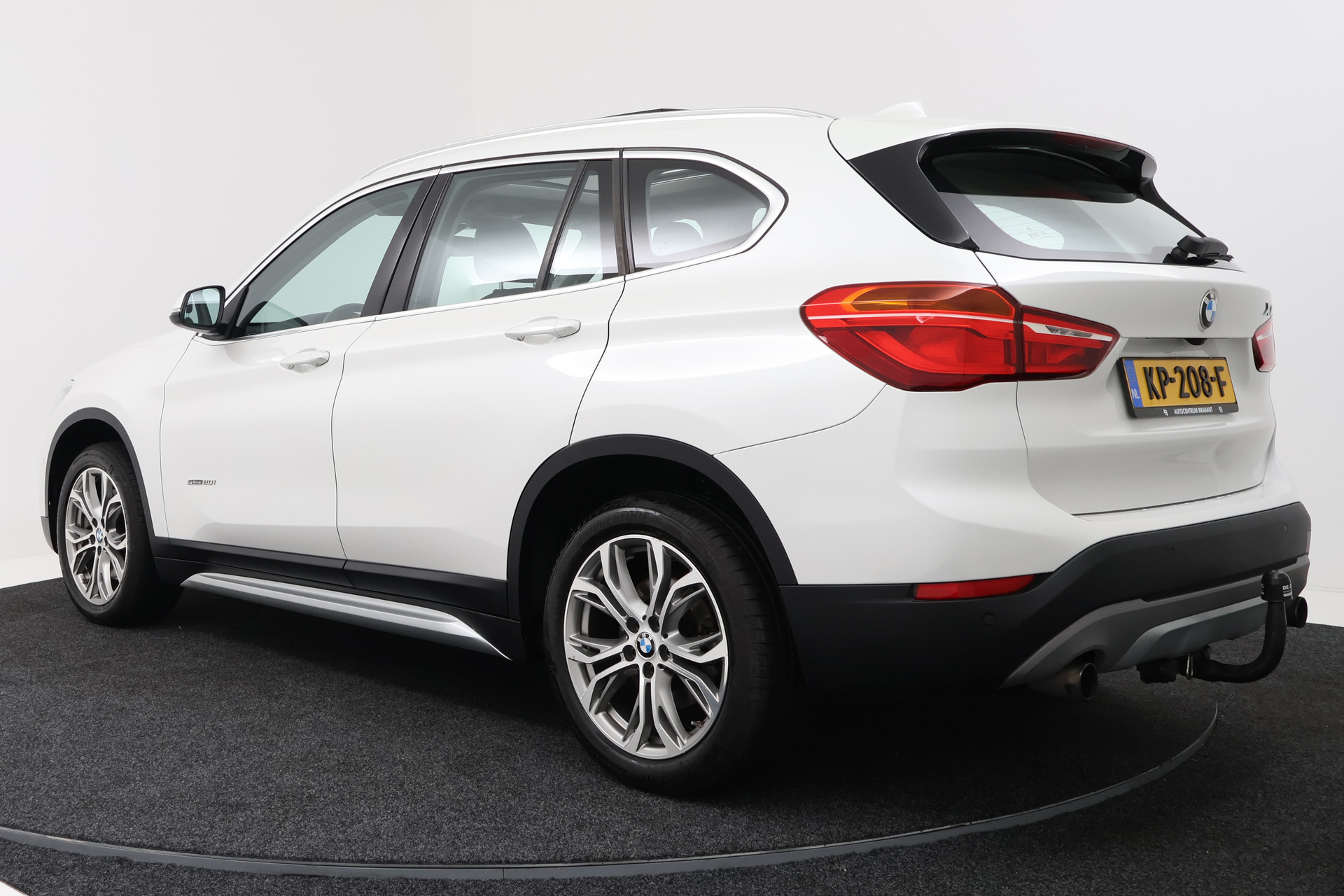 Foto van BMW X1 Sdrive20i