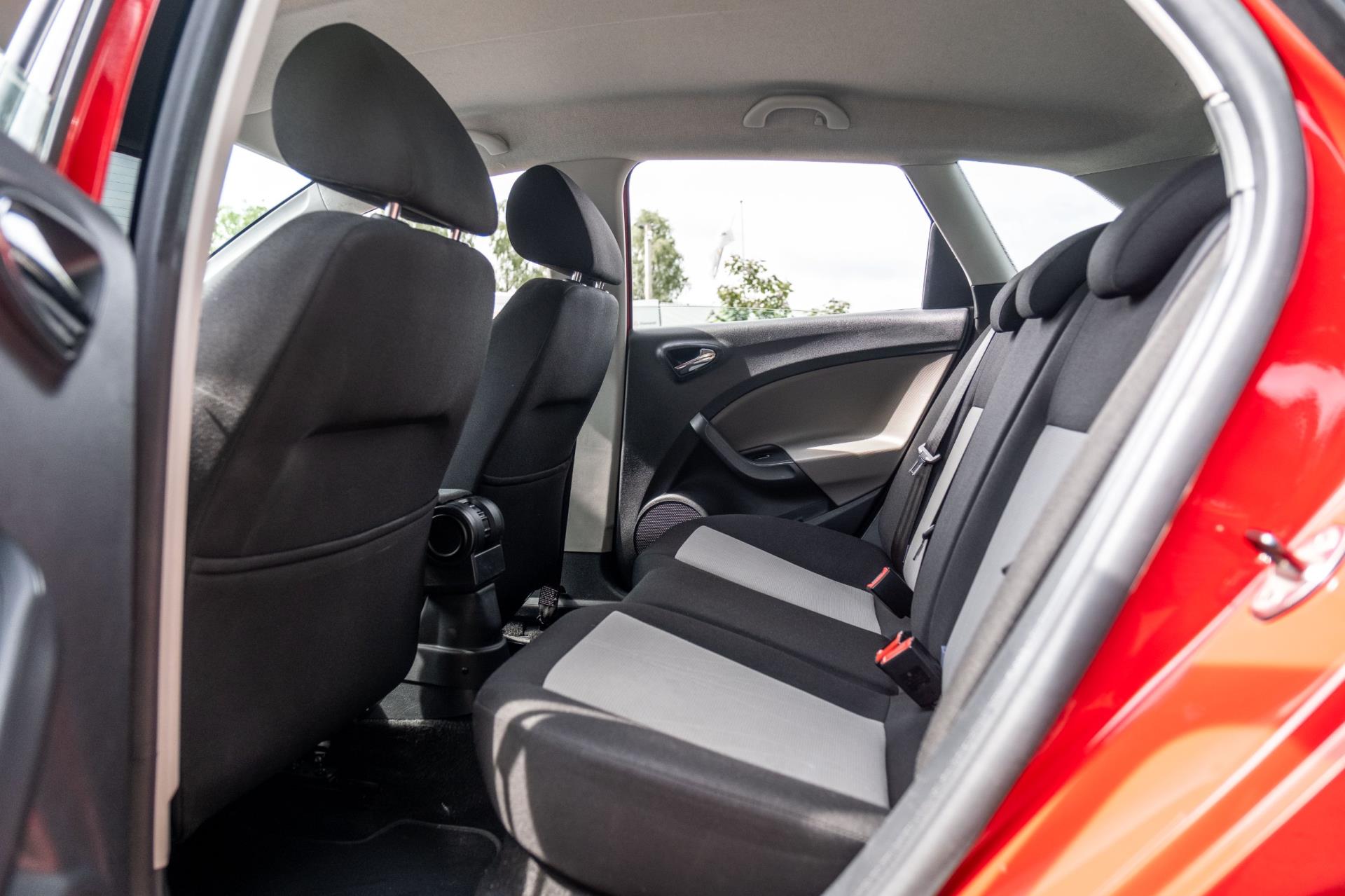 Foto van Seat Ibiza ST