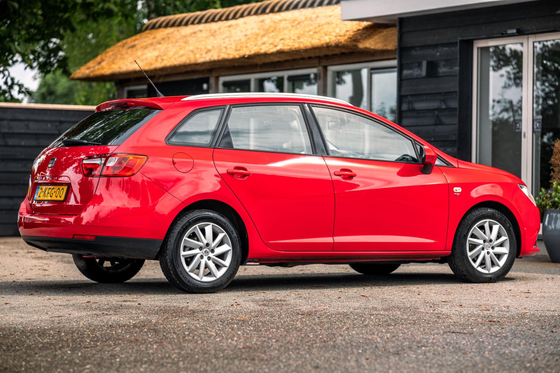 Foto van Seat Ibiza ST