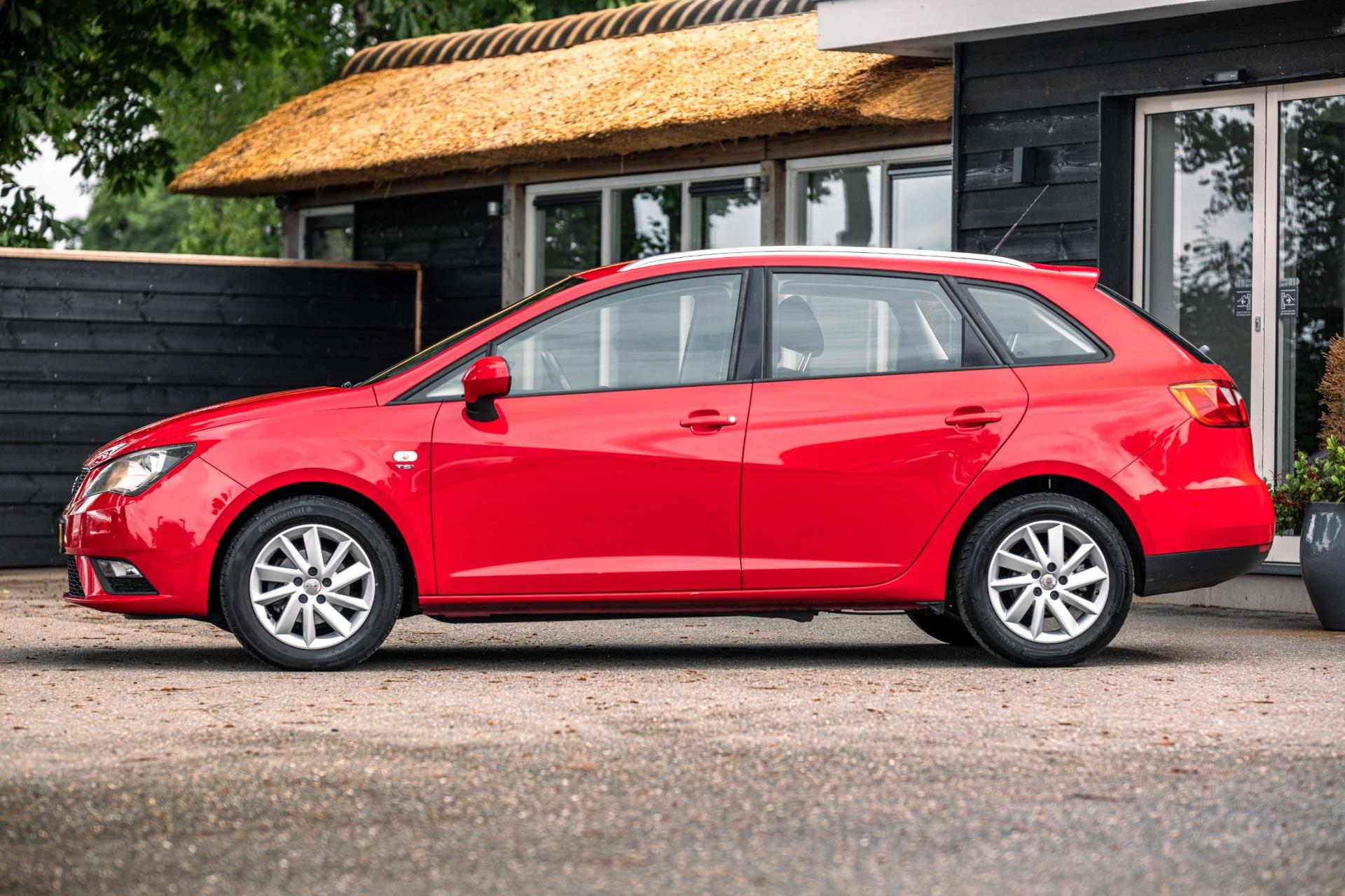 Foto van Seat Ibiza ST