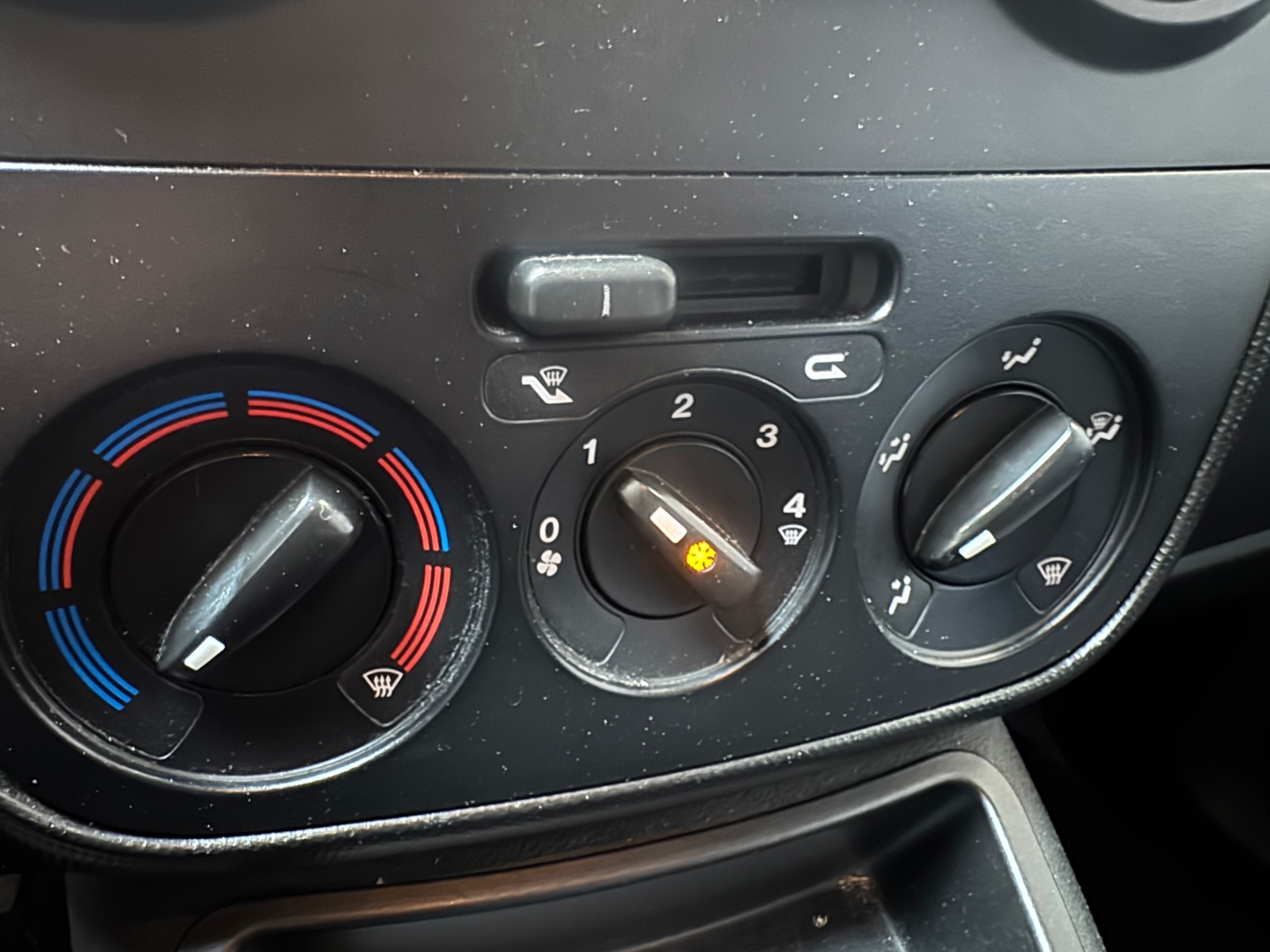 Foto van Peugeot Bipper