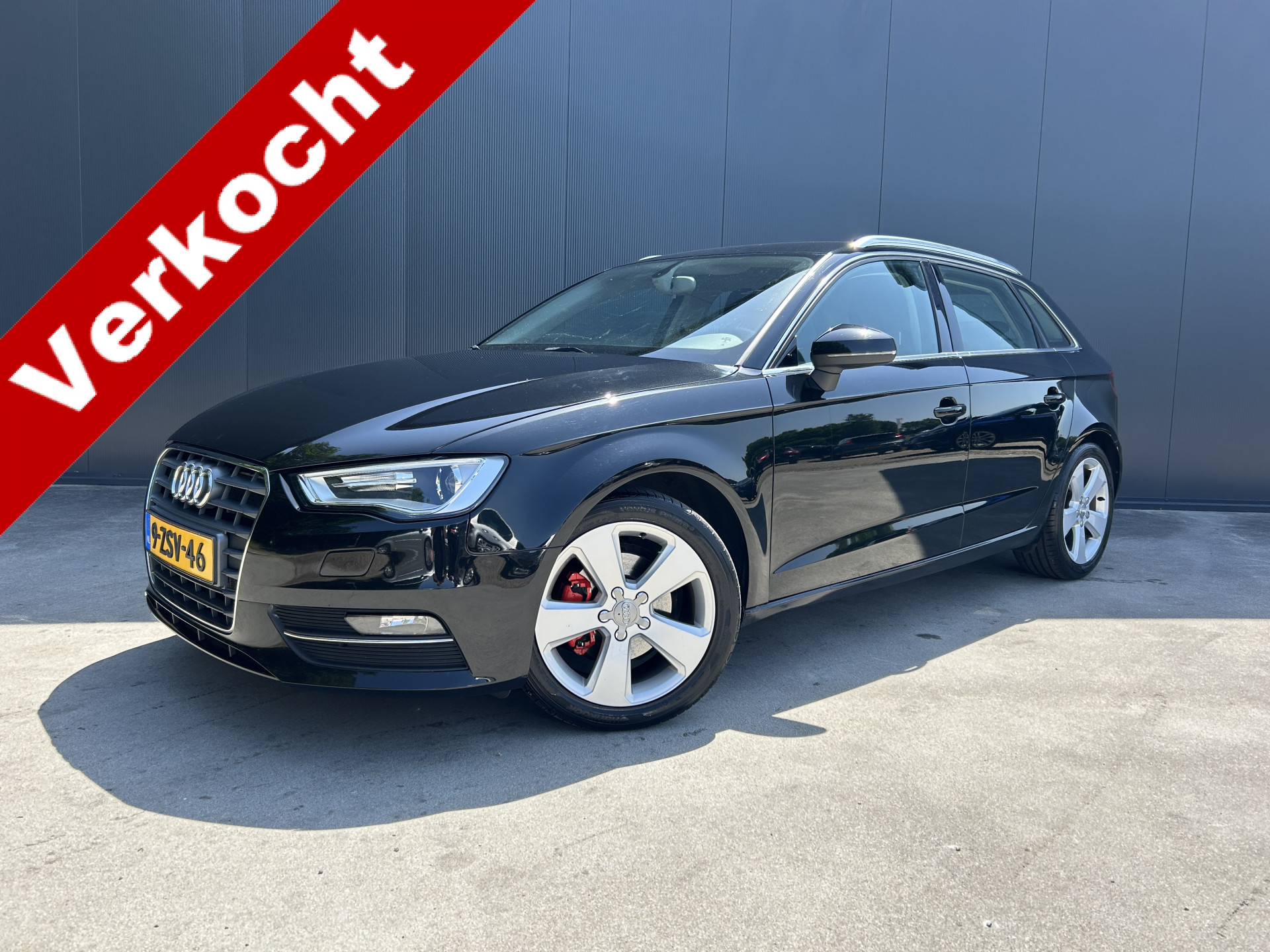 Audi A3 Sportback 1.4 TFSI Ambition Pro Line TREKHAAK XENON LED NAVI CRUISE ECC 18 INCH 2014 - voorkant