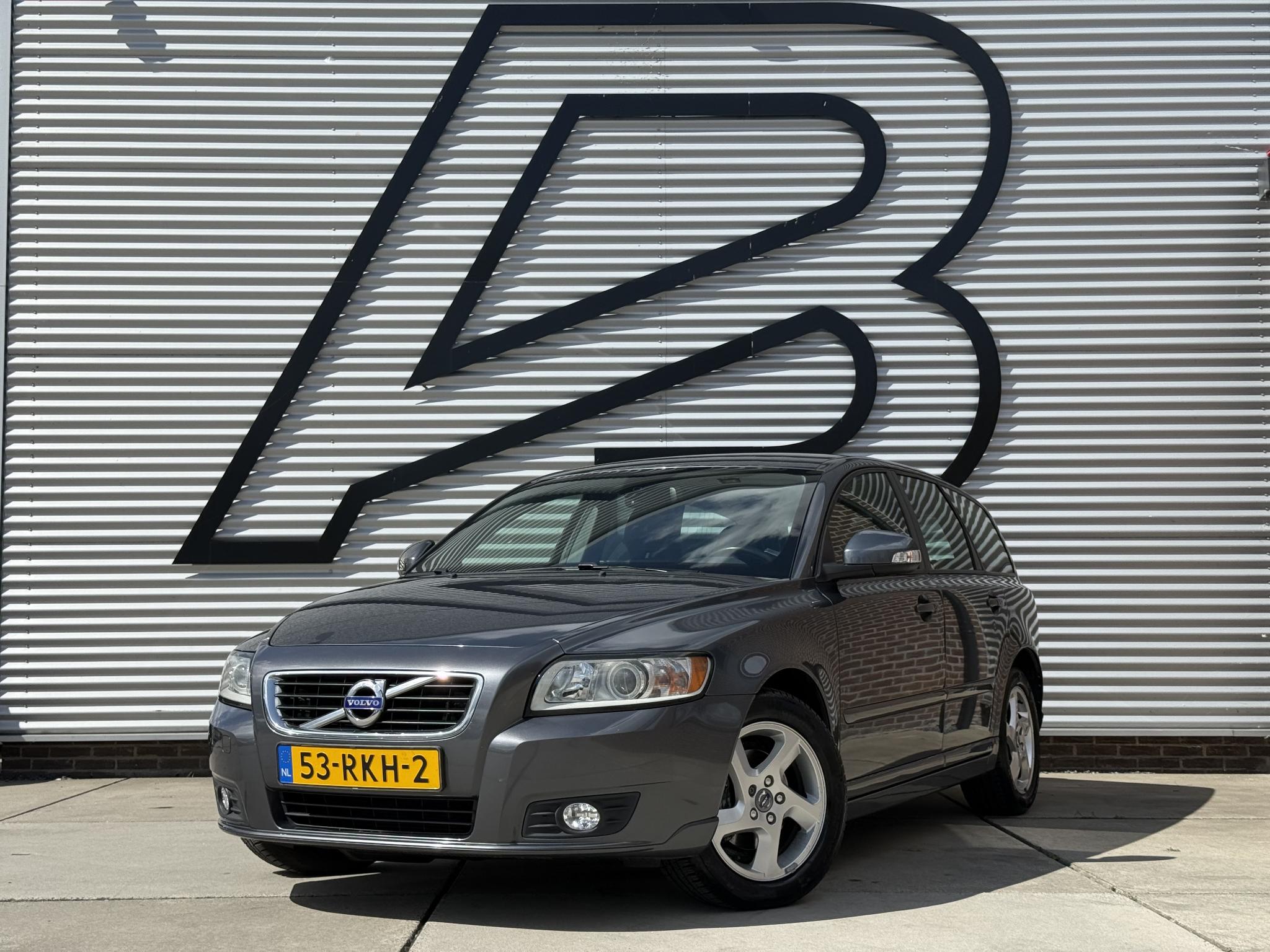 Volvo V50 2.0 Business Pro Edition 2011 - voorkant