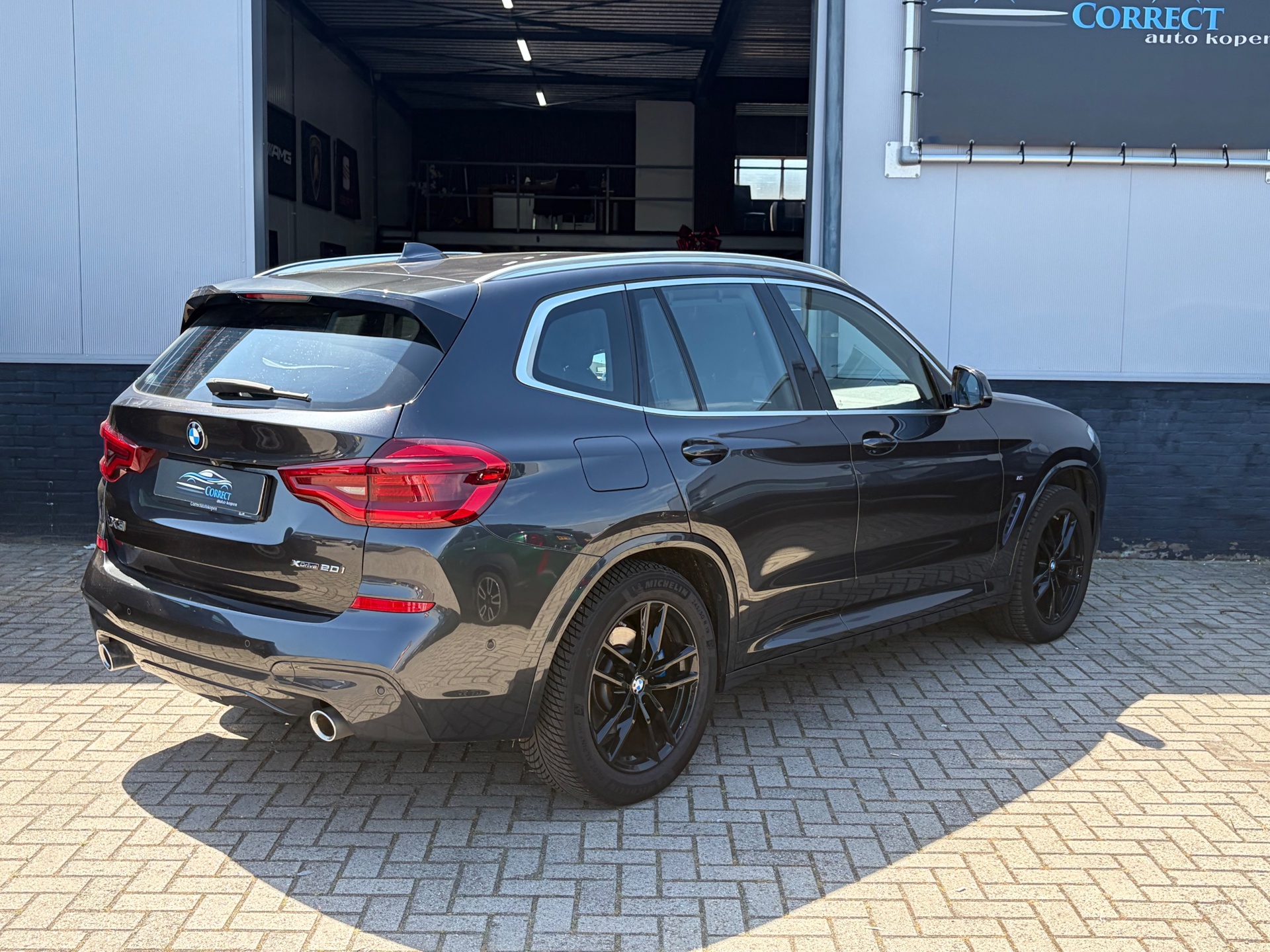 Foto van BMW X3 Xdrive20i