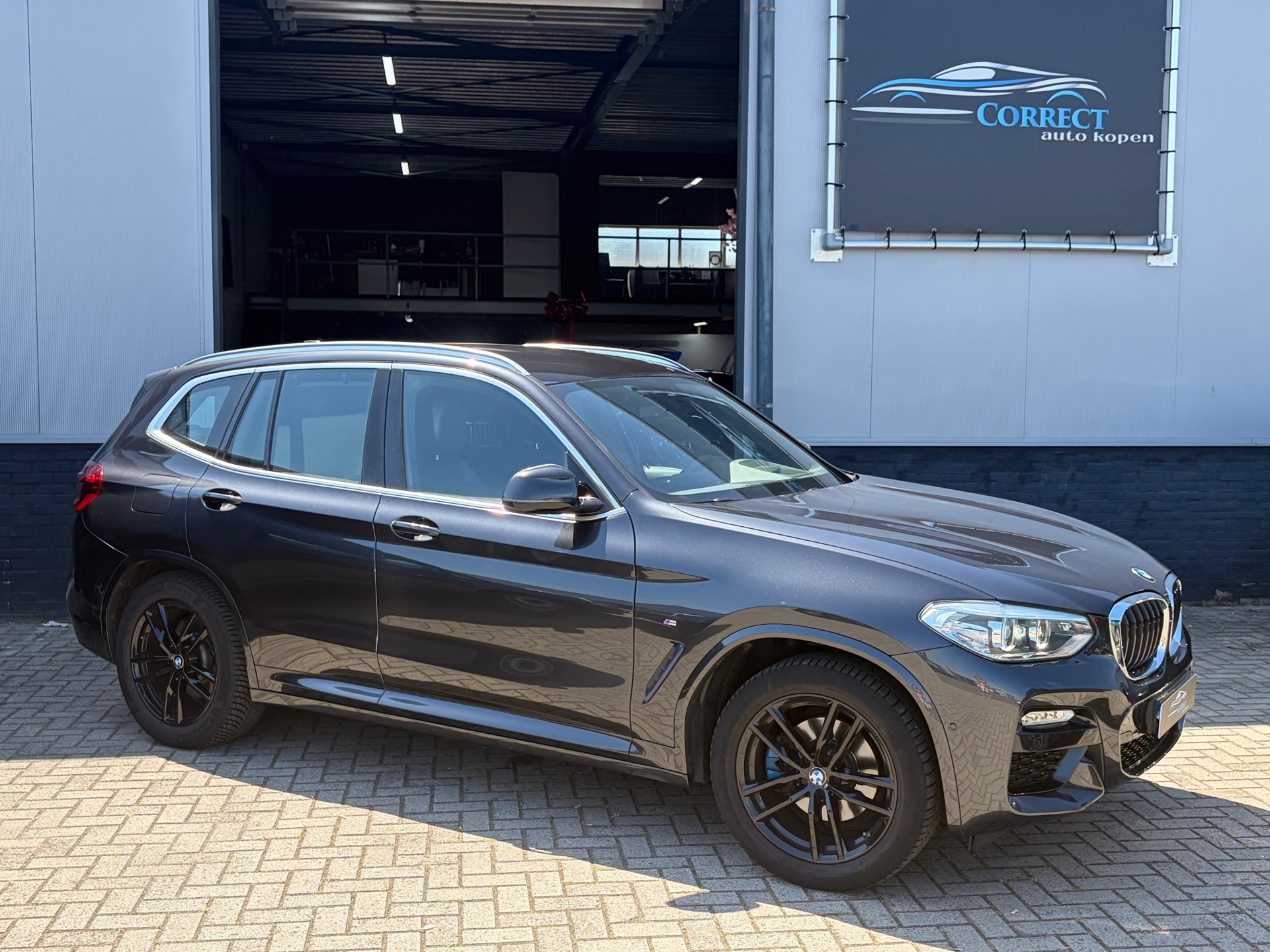 Foto van BMW X3 Xdrive20i
