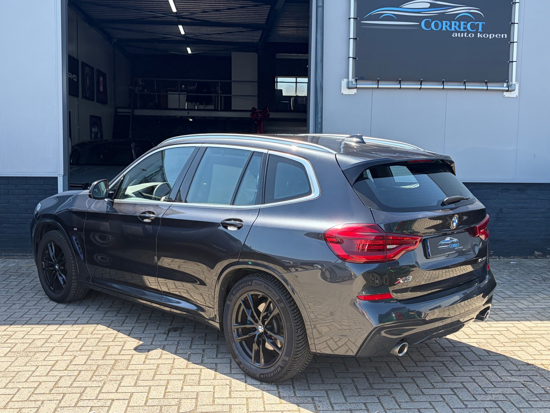 Foto van BMW X3 Xdrive20i