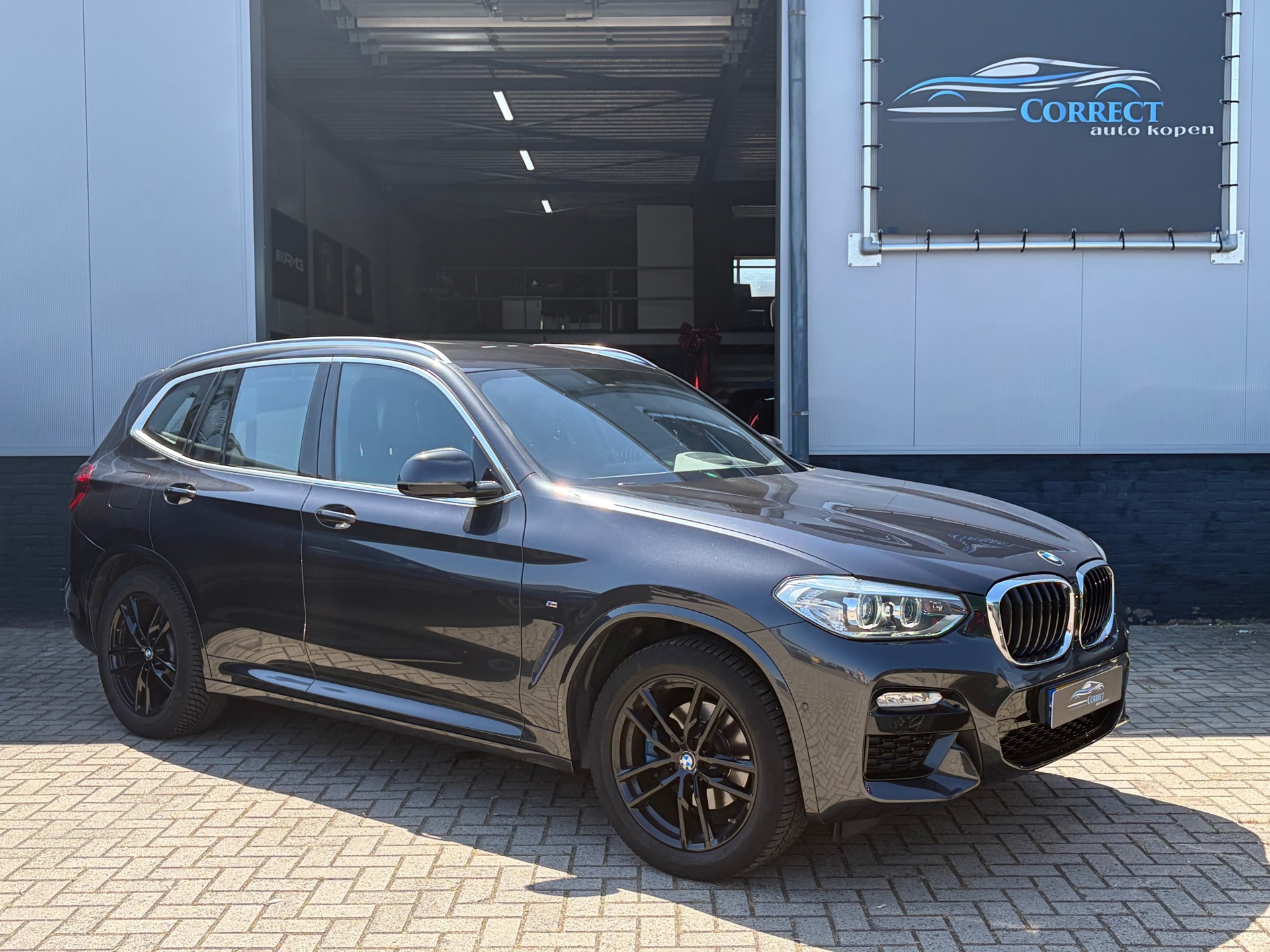 Foto van BMW X3 Xdrive20i