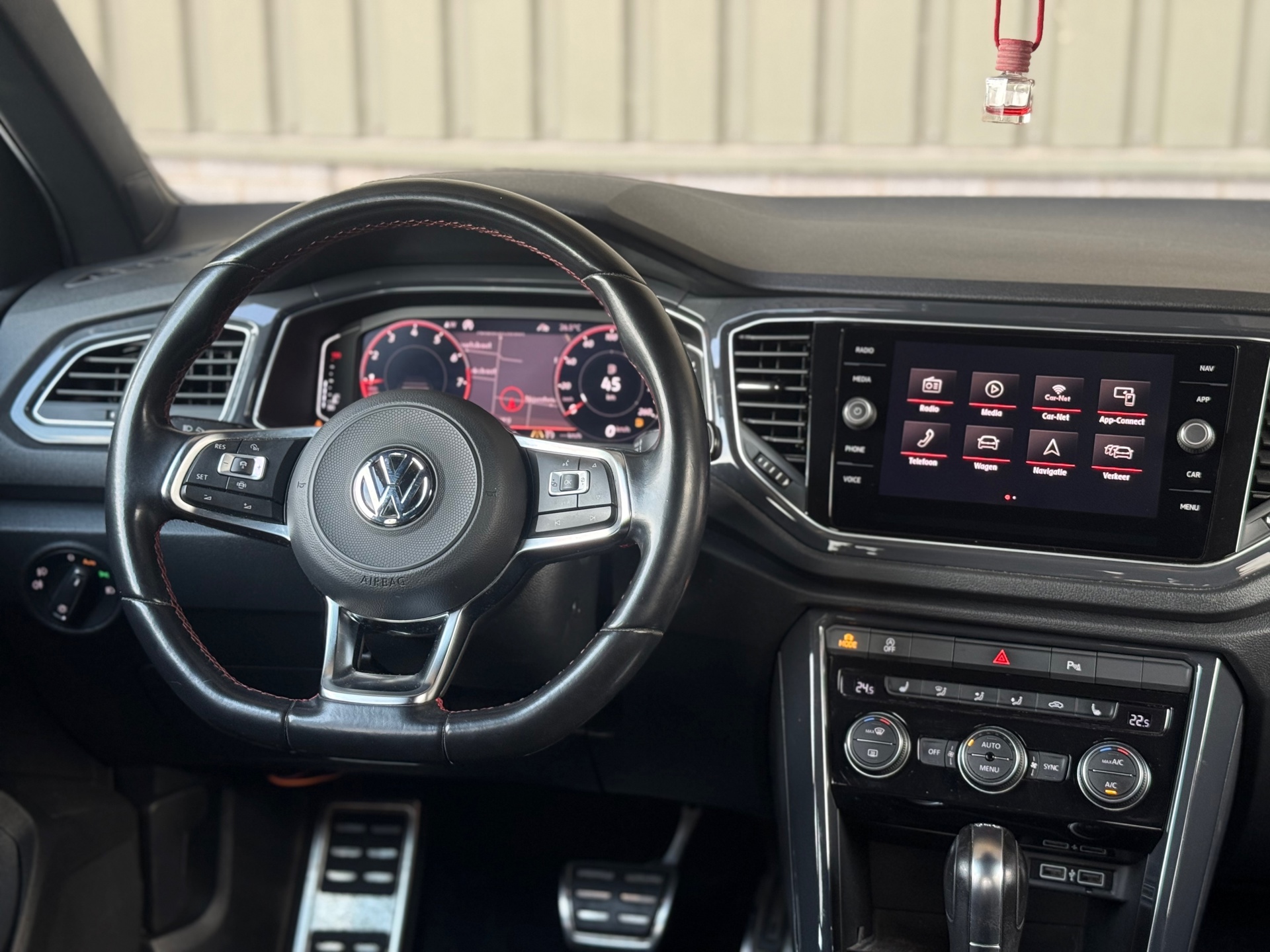 Foto van Volkswagen T-roc
