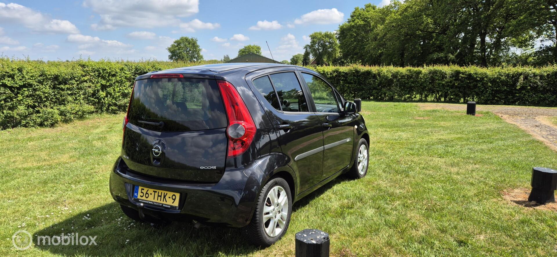 Foto van Opel Agila
