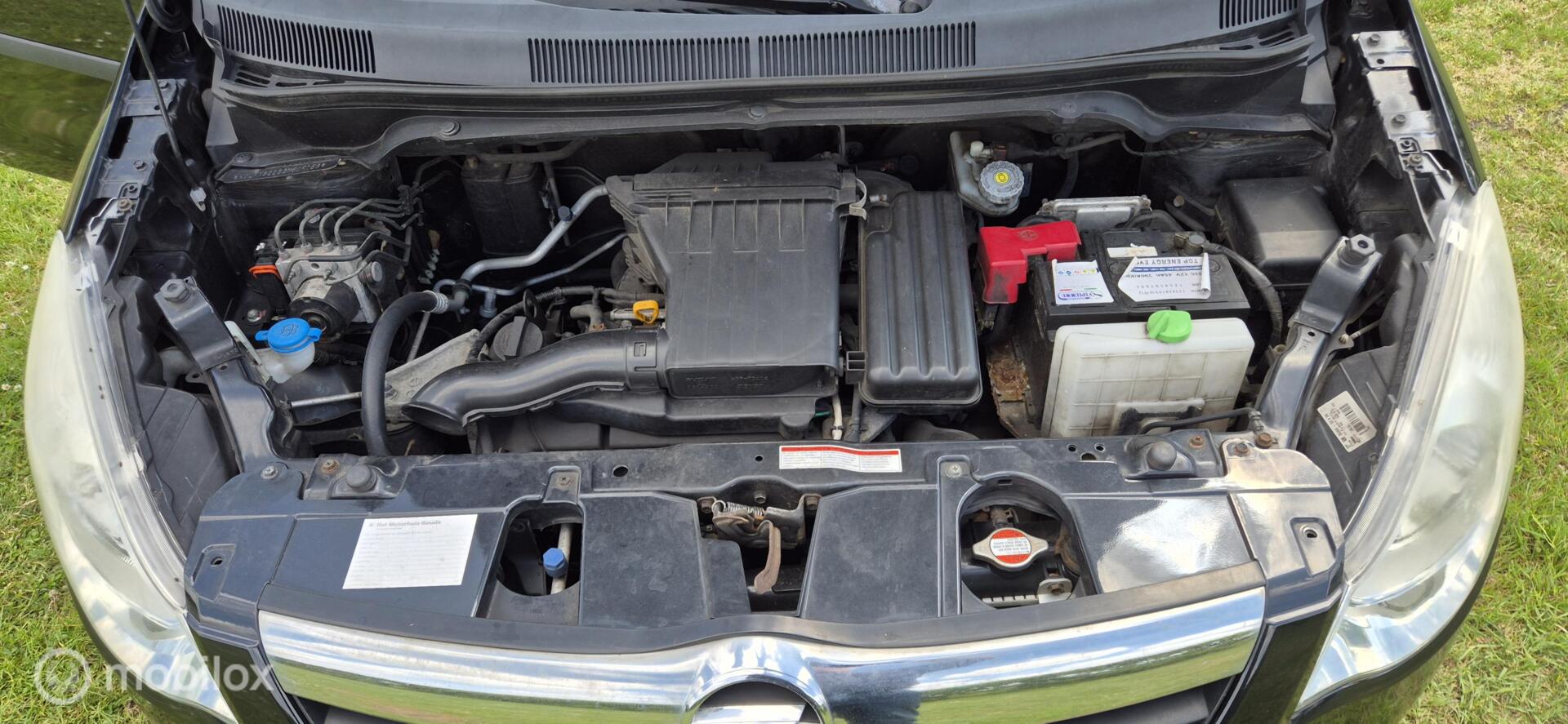 Foto van Opel Agila