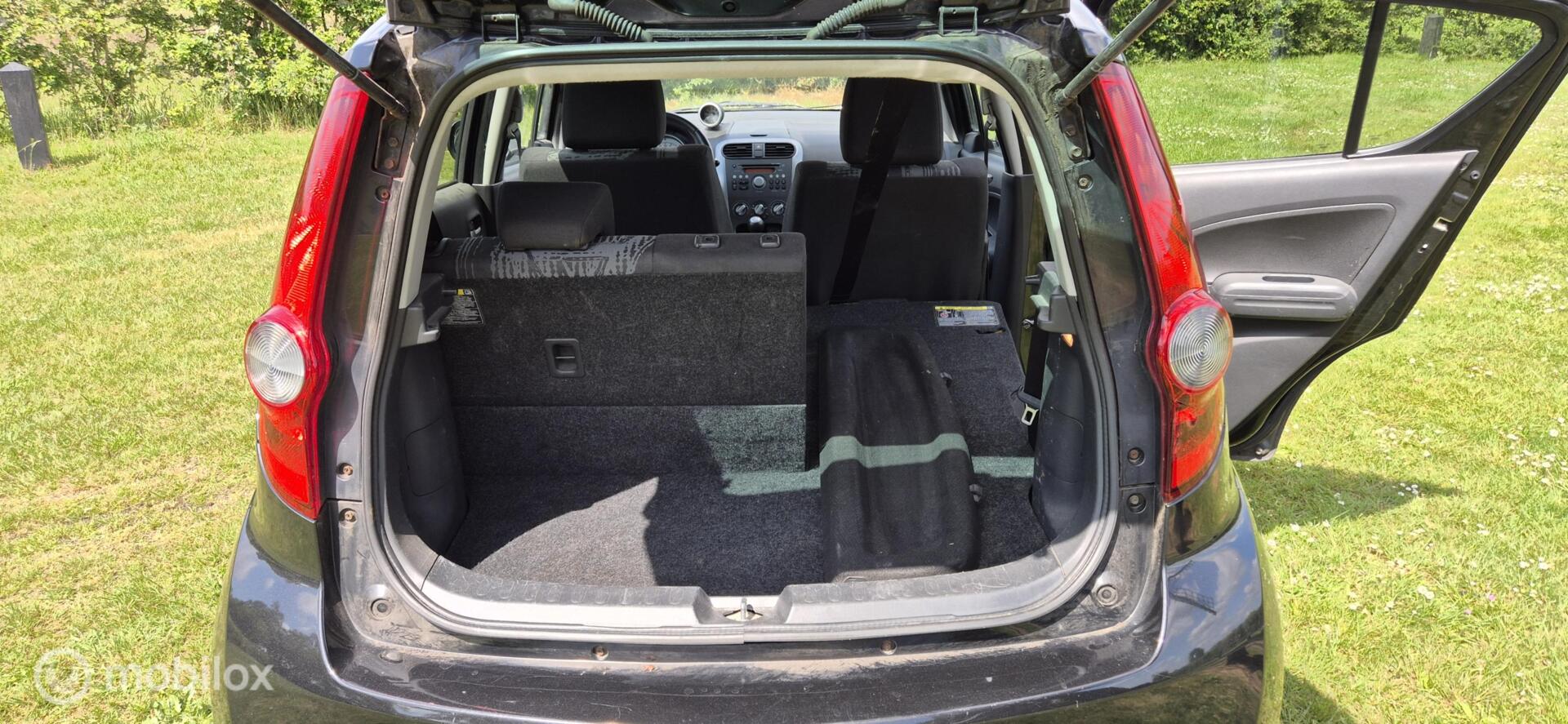 Foto van Opel Agila